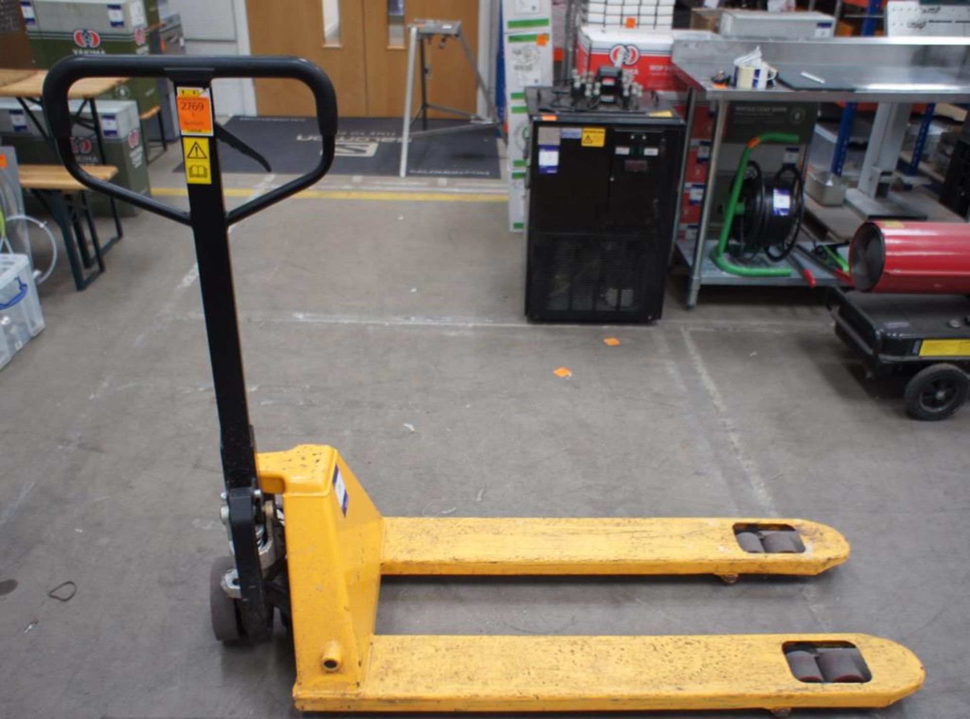 Hand Operated Pallet Truck