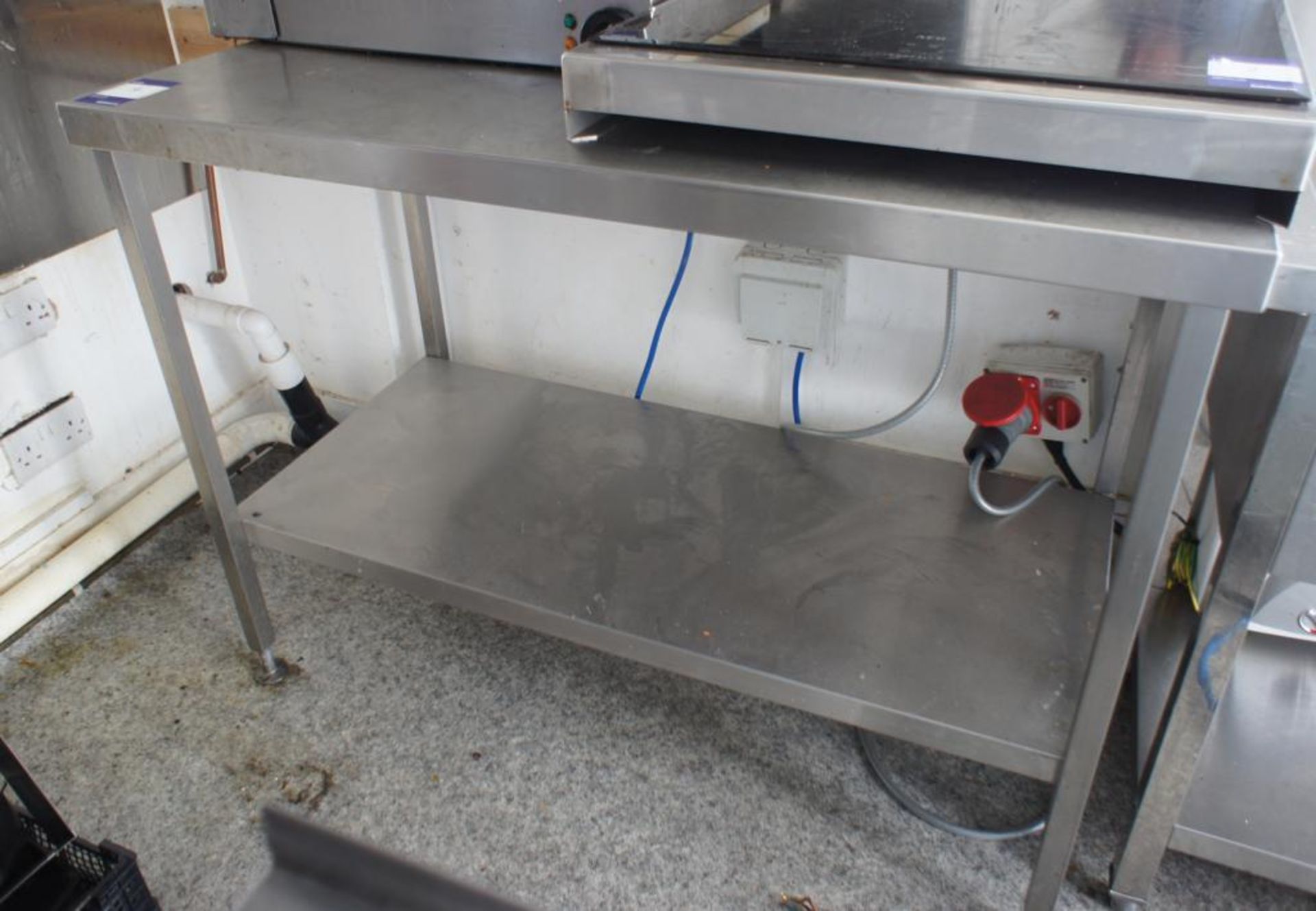 Stainless Steel Prep Table 1200mm x 600mm - Image 2 of 3