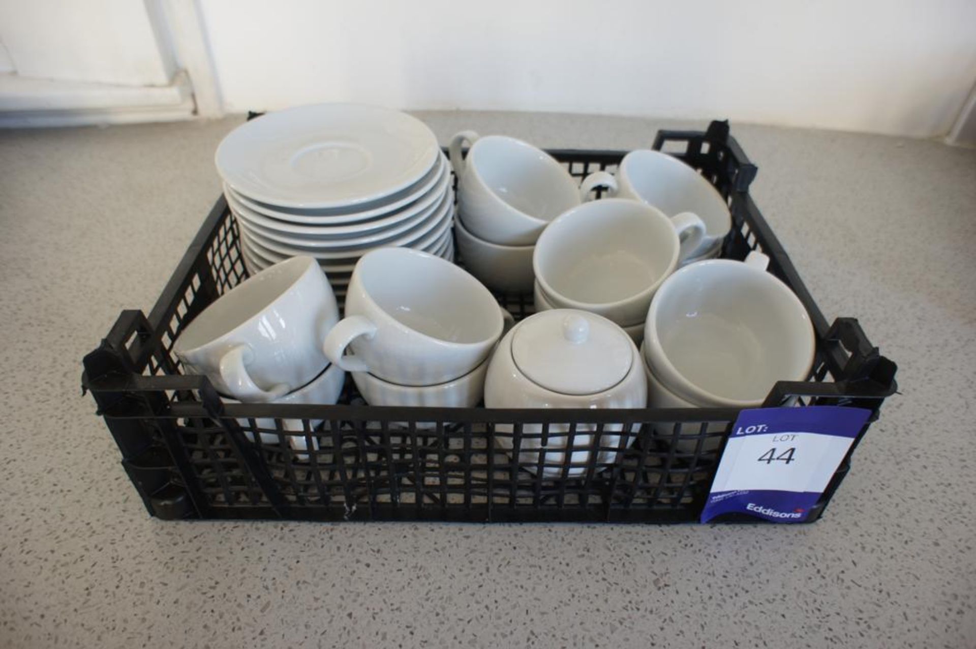 12 Cups & Saucers with Sugar Bowl to Tray - Image 2 of 2