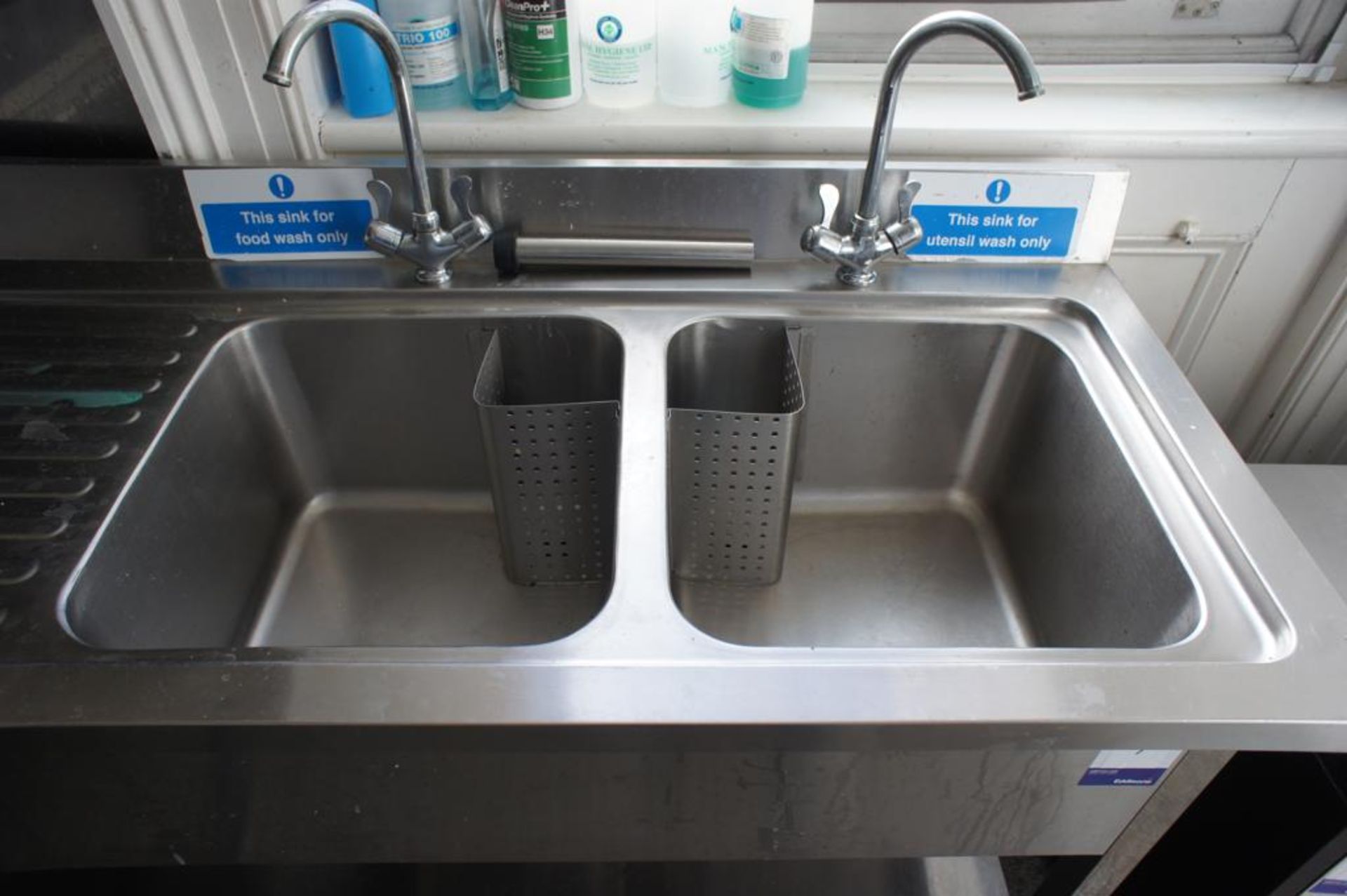 Stainless Steel Twin Bowl Sink 1400mm x 600mm (This Lot requires disconnection and isolation from - Image 2 of 5