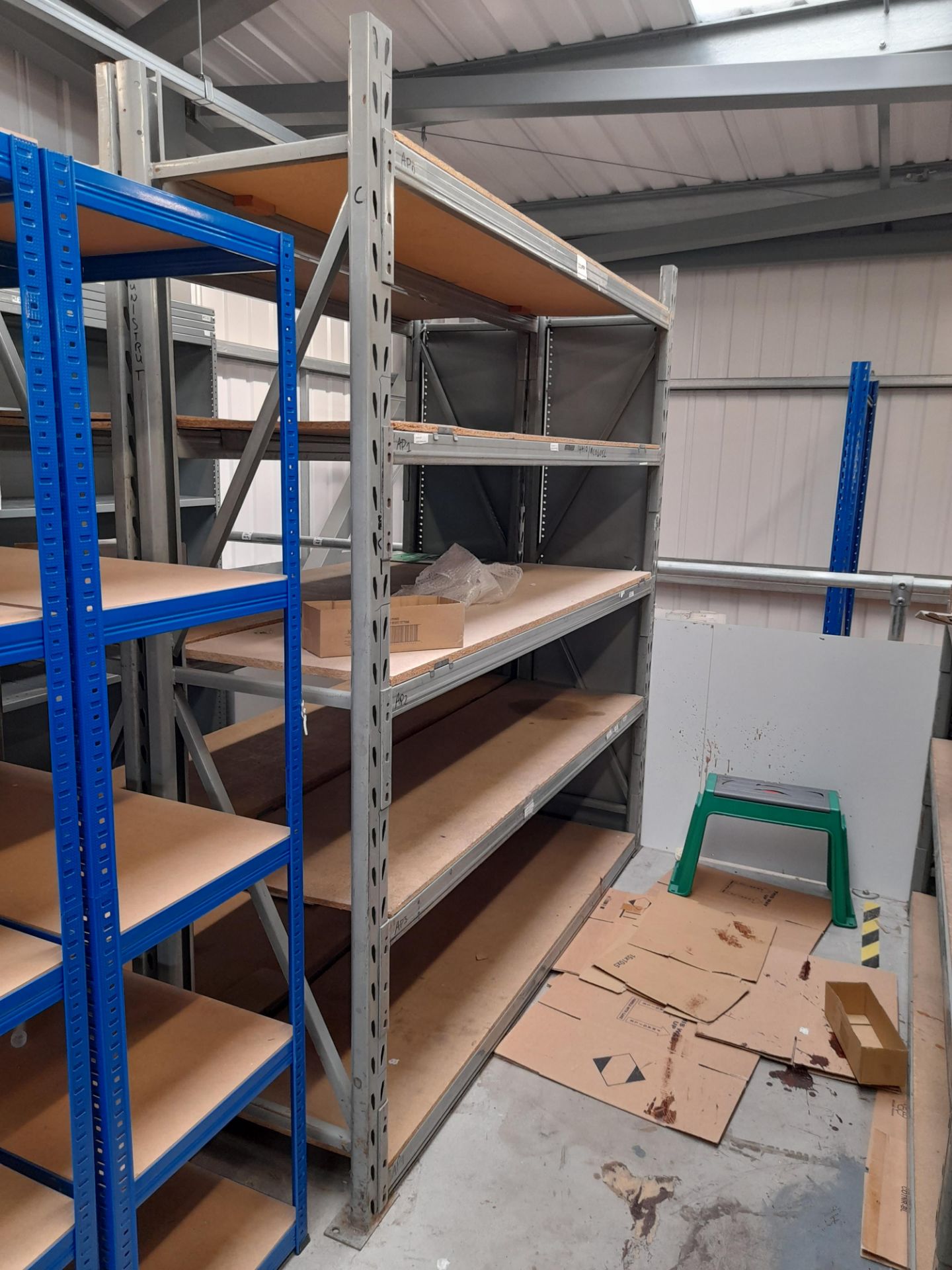 6 x Bays of light duty racking, to include; 10 – uprights, approx. 2100mm high, 500mm depth, 30 – - Image 5 of 5