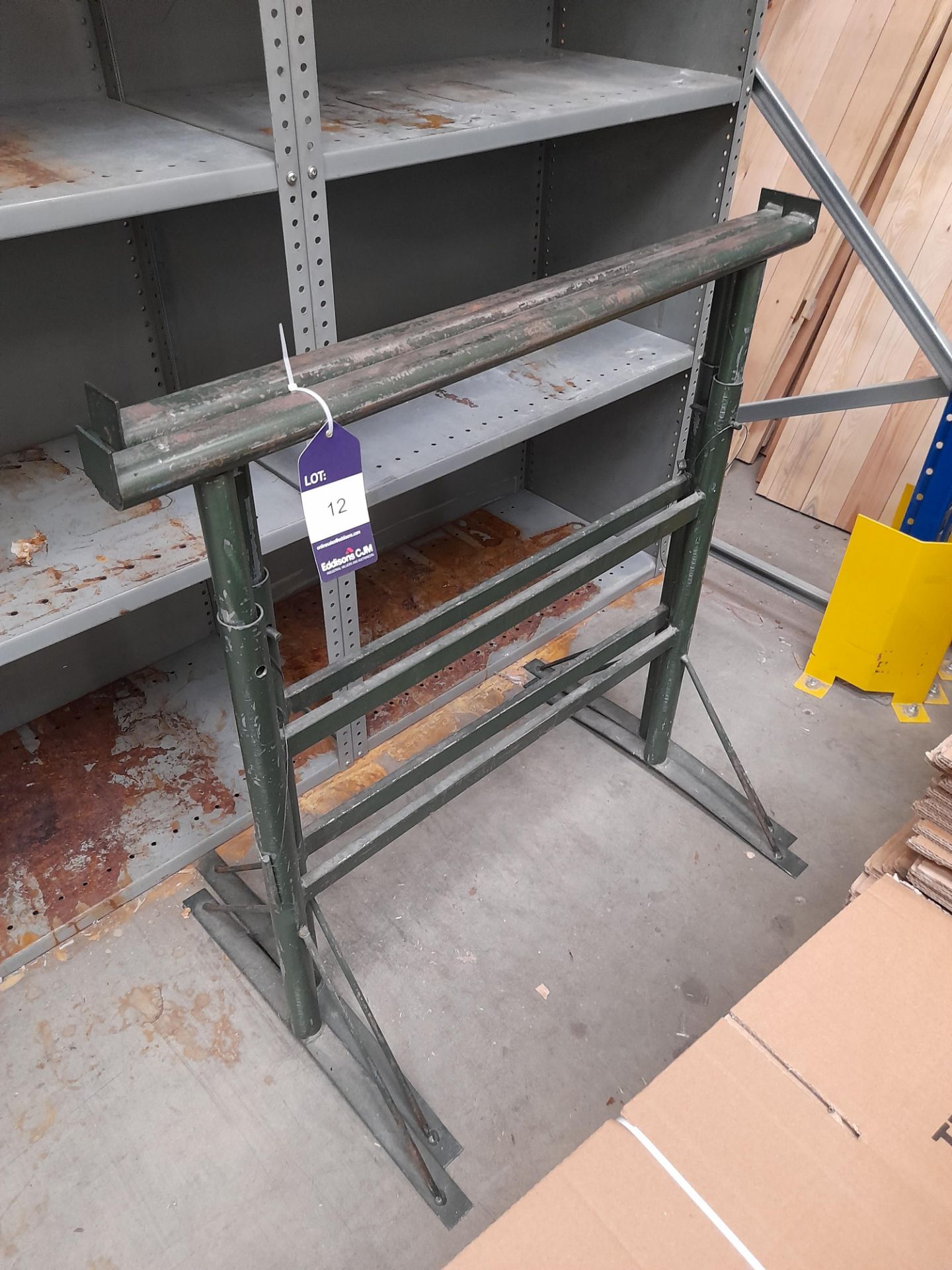 2 x Adjustable height trestles - Image 2 of 2