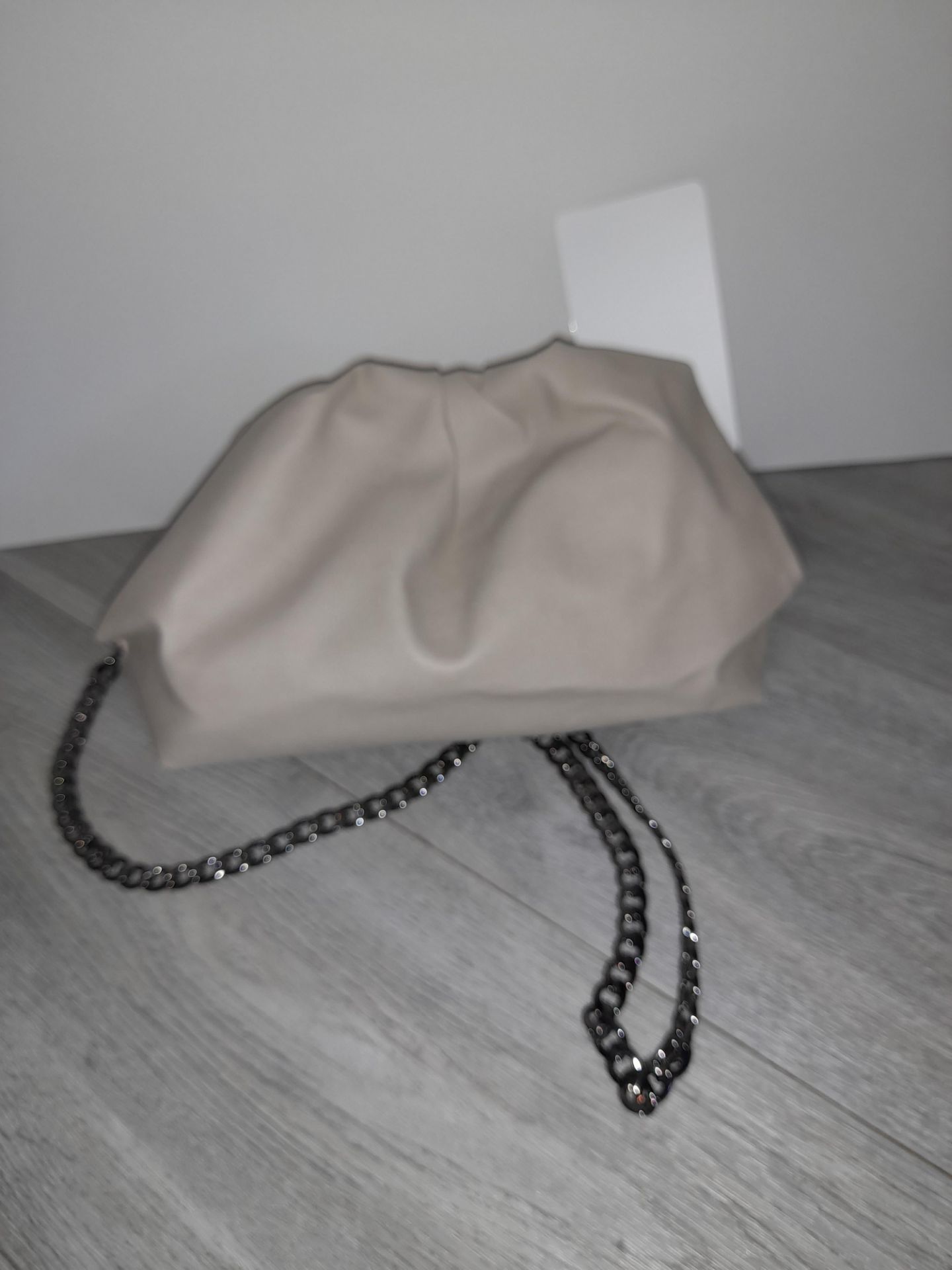 Maviya “Harmony Mini” Cream Small Slouchy Bag for Shoulder or Cross Body Wear with Faux Suede Lining - Image 2 of 3
