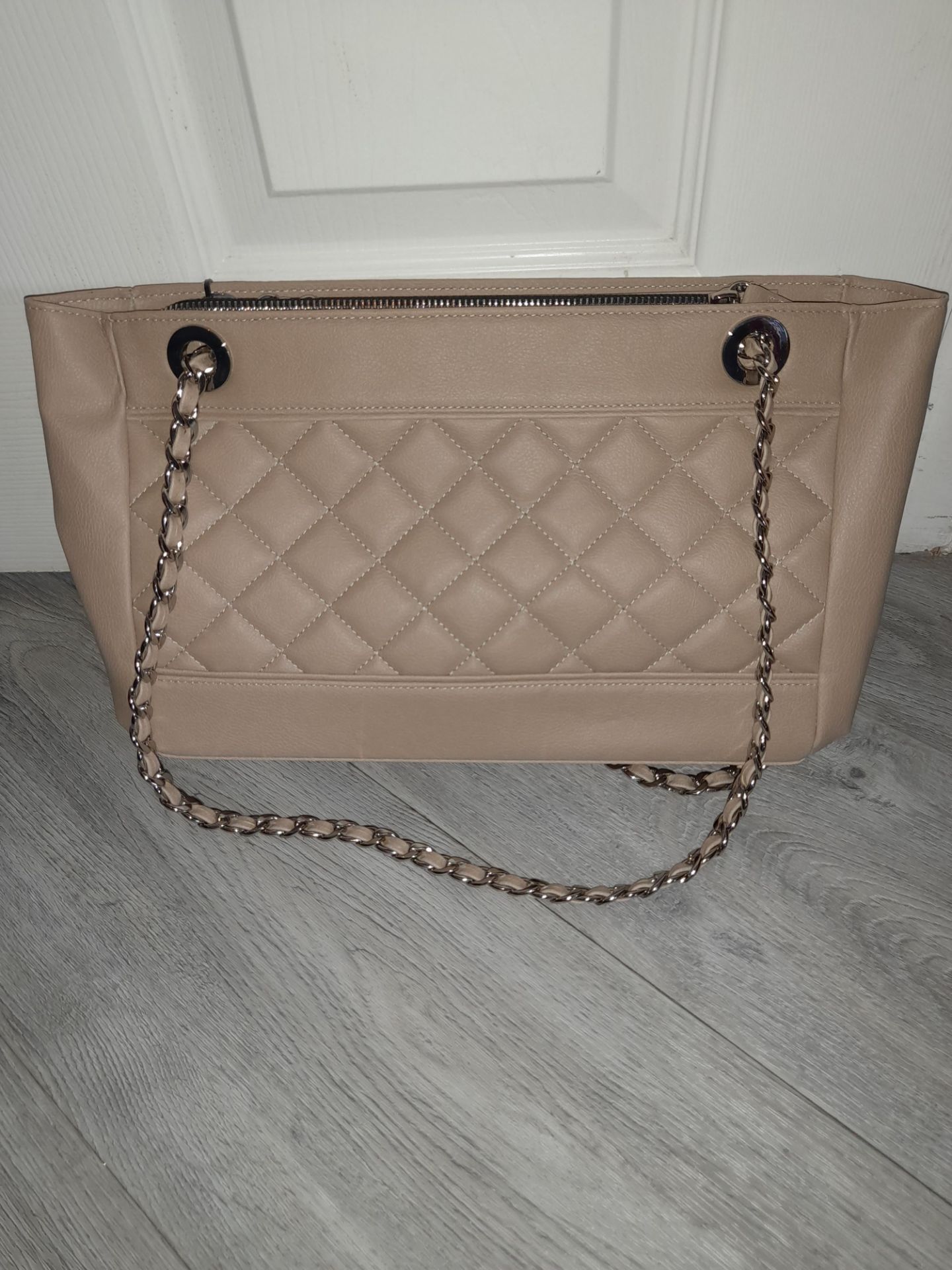 Maviya “Chicie” Cream Vegan Italian Leather Shoulder Bag with smooth finish and quilted effect, faux - Image 2 of 4