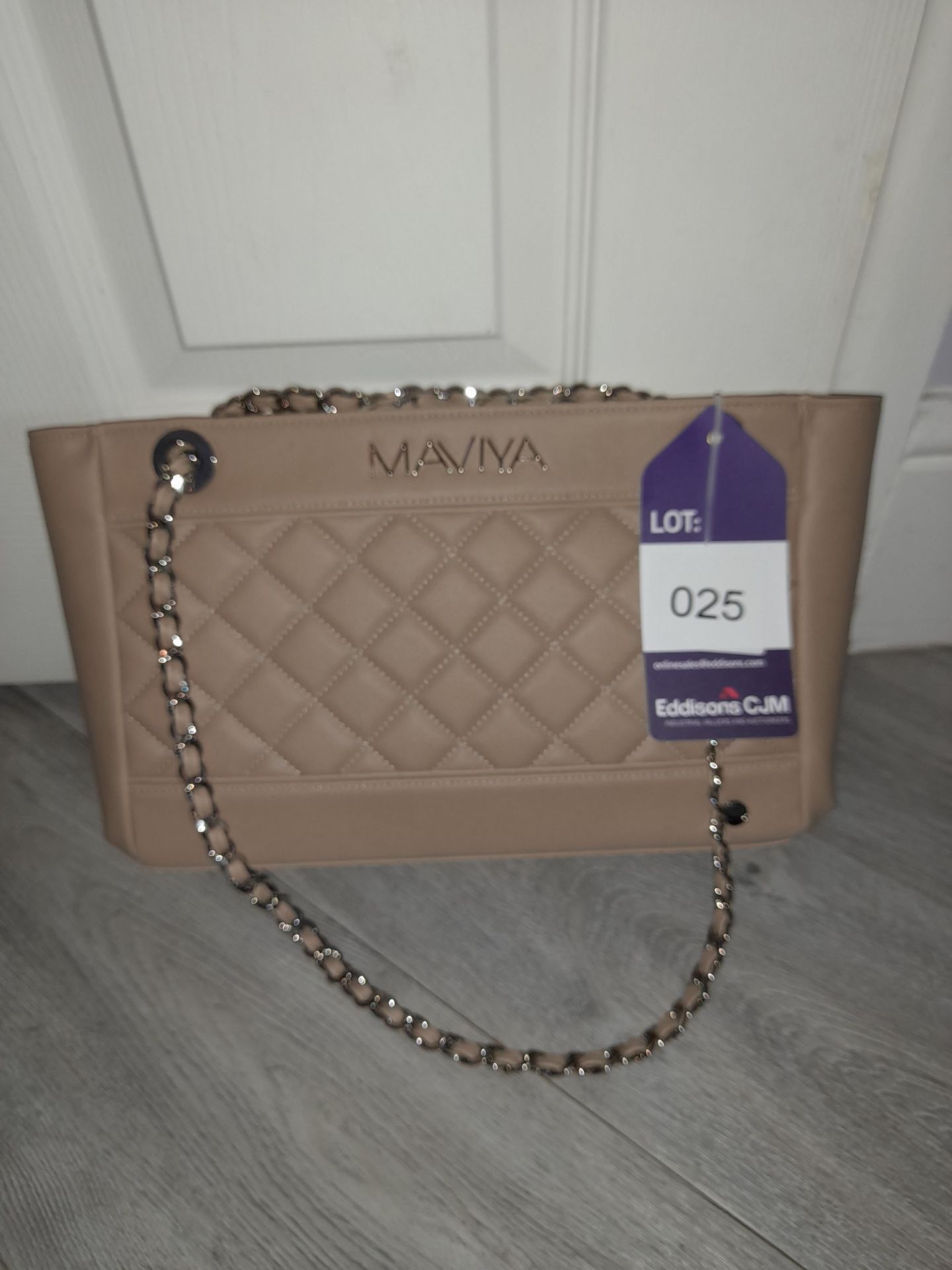 Maviya “Chicie” Cream Vegan Italian Leather Shoulder Bag with smooth finish and quilted effect, faux