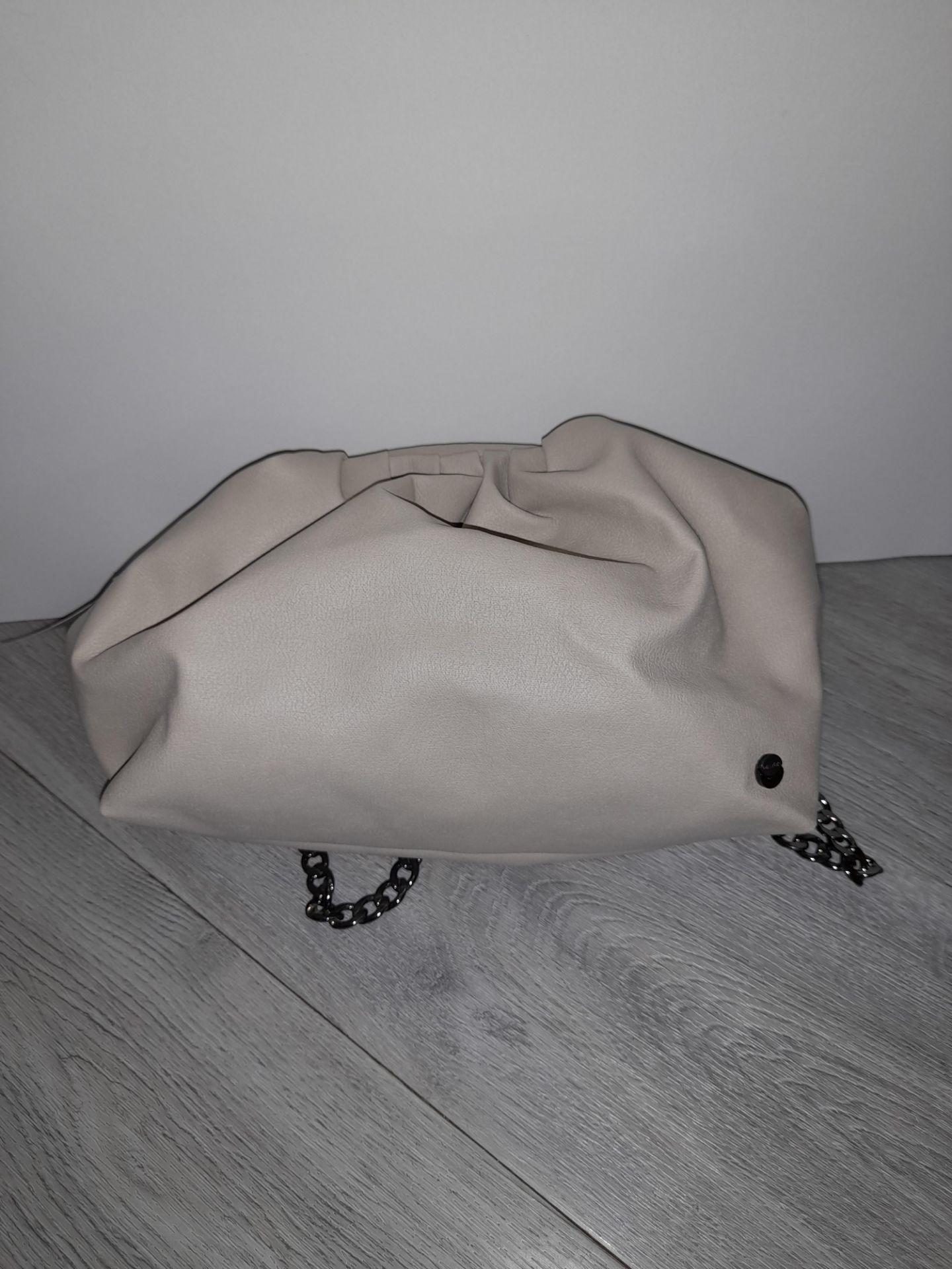 Maviya “Harmony Mini” Cream Small Slouchy Bag for Shoulder or Cross Body Wear with Faux Suede Lining - Image 2 of 3