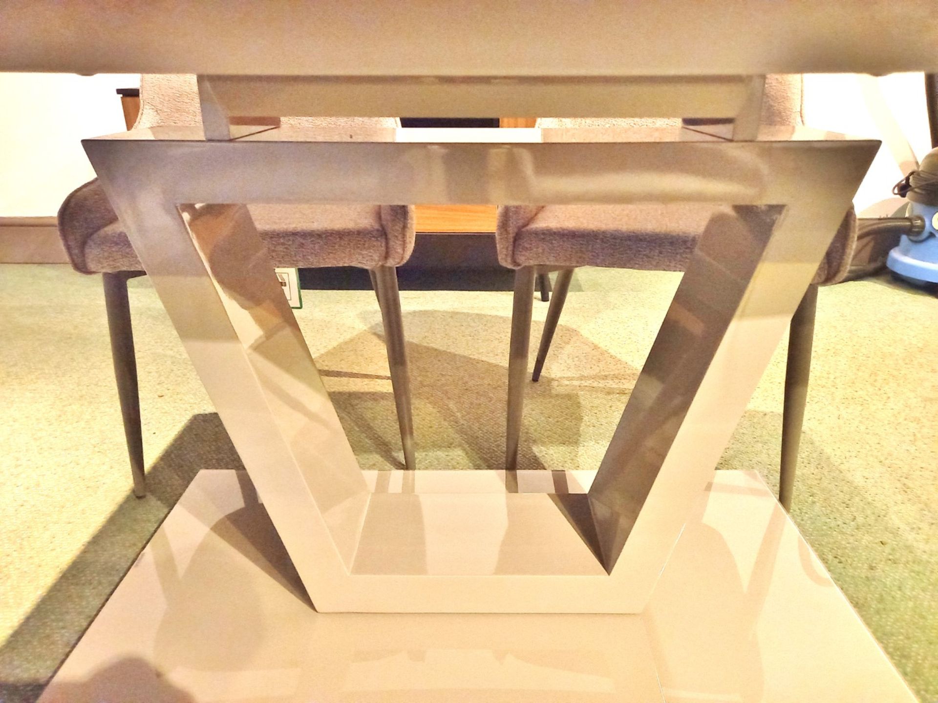 White Gloss Table & 6 Chairs (1800 x 900) Rrp. £999 - Image 6 of 7