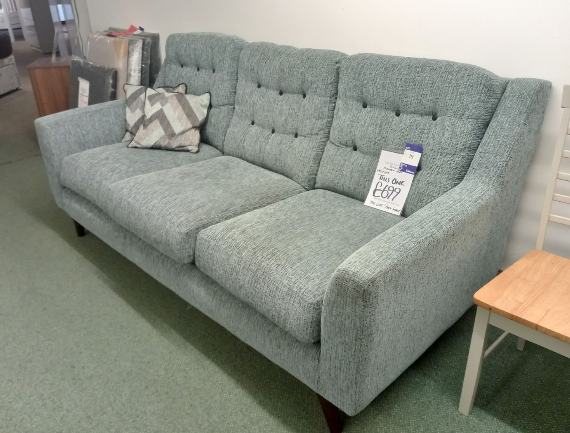 Tesso 3-Seater Sofa Rrp. £699 - Image 3 of 4