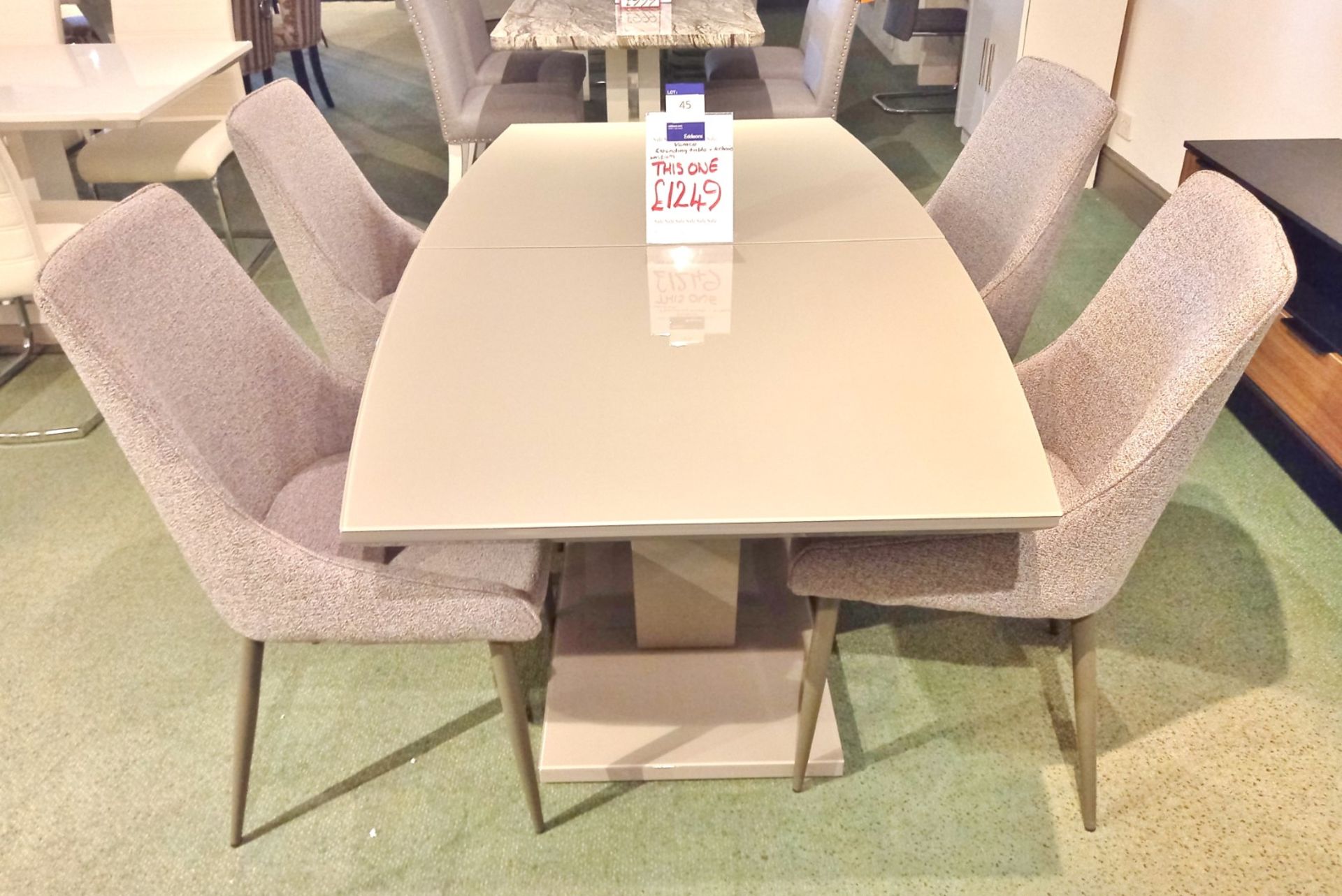 Venice Extending Table & 4 Chairs (2000 x 900 fully extended) Rrp. £1249 - Image 2 of 5