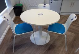 Contemporary Melamine Circular Breakout Table 900mm Diameter, with 3 x Breakout Chairs