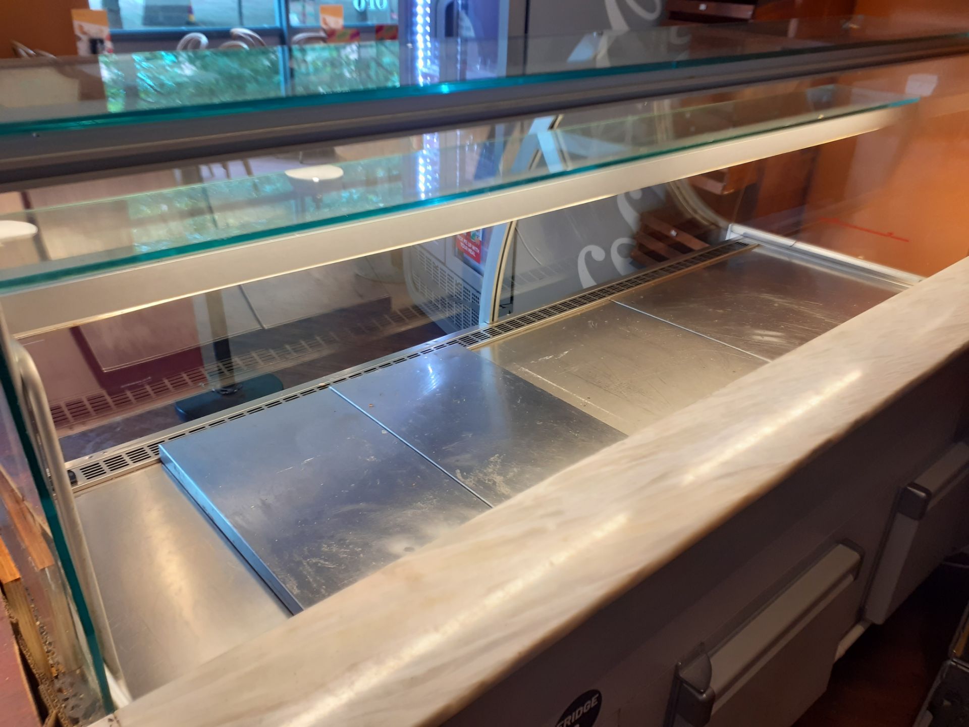 Jordao Vitel Vent Tot CG FI VCV IPS 2050 Epoxy Refrigerated Serve Over Counter Serial Number 14. - Image 5 of 7