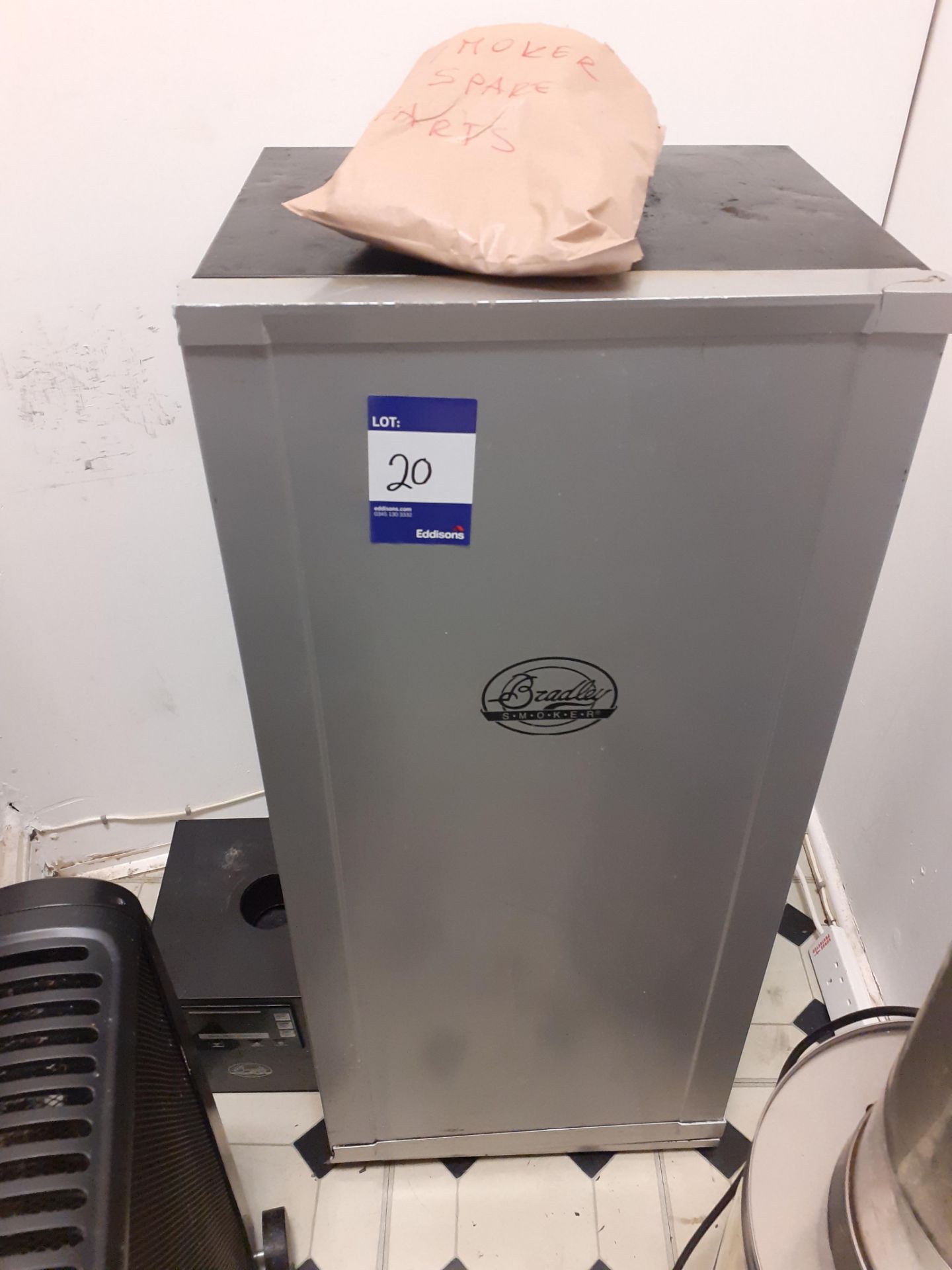 Bradley Smoker (Require Repair) & Duronic Convection Heater