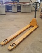 Long Tined Pallet Truck (2000mm)