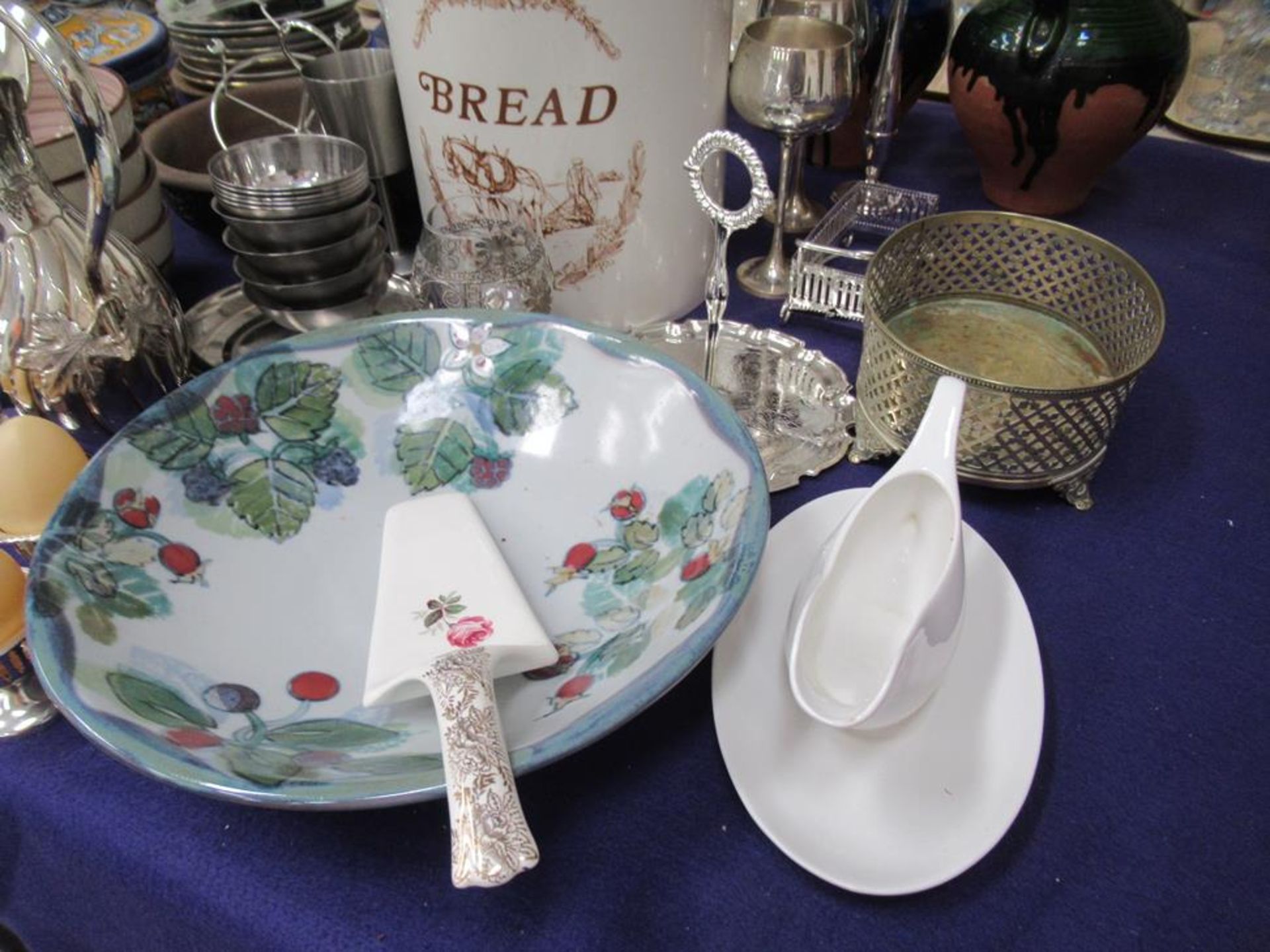 Assorted Items including display plates, ramekins, bowls etc - Image 3 of 4