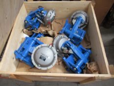 8 x Ex MOD Heavy Duty Brake Caliper. Please note there is a £20 Plus VAT Lift Out Fee on this lot