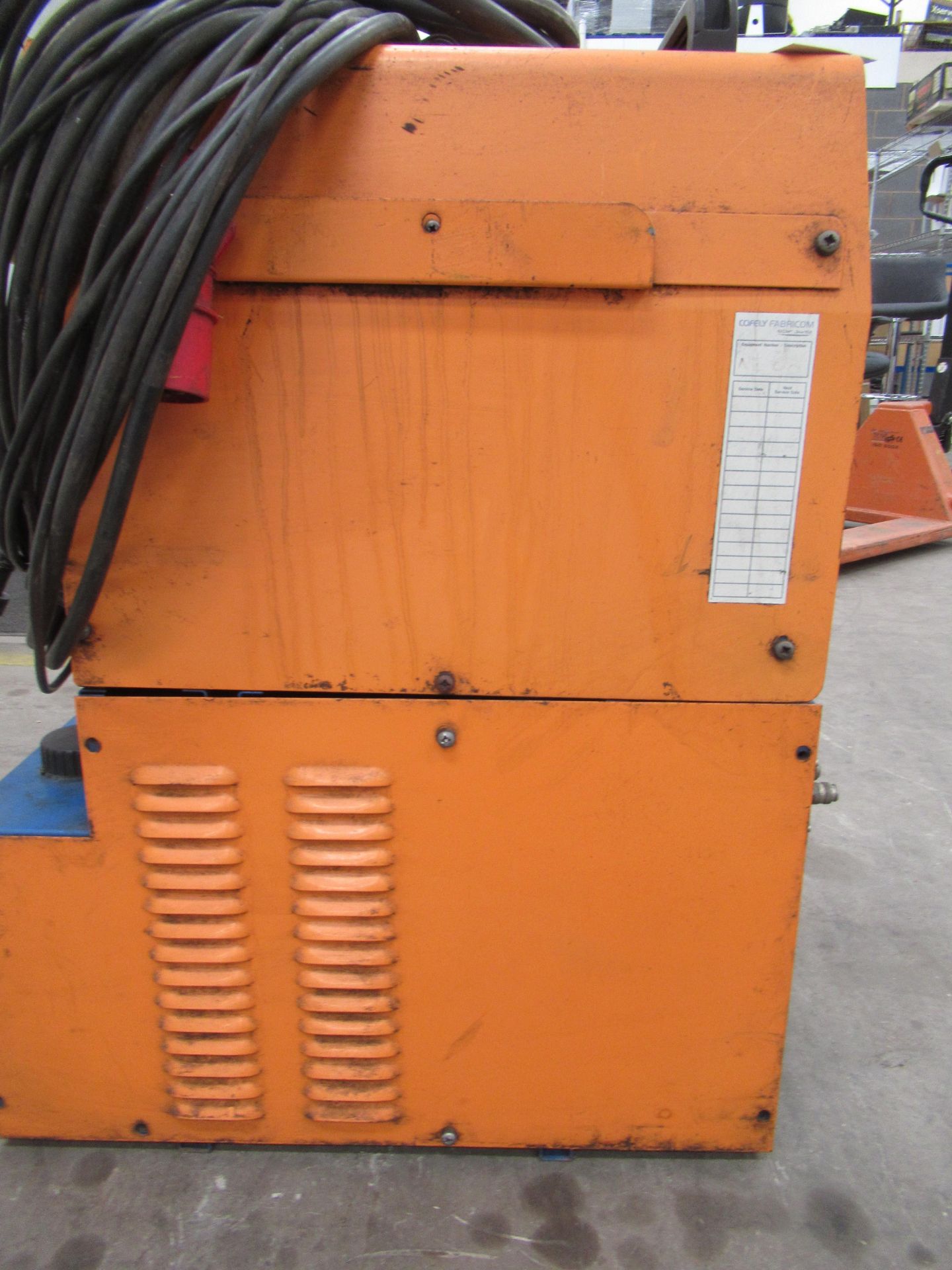 Newarc R4000 MiG welder with water cooler and Newarc WFU12RD wire feed with torch and leads - Image 2 of 8