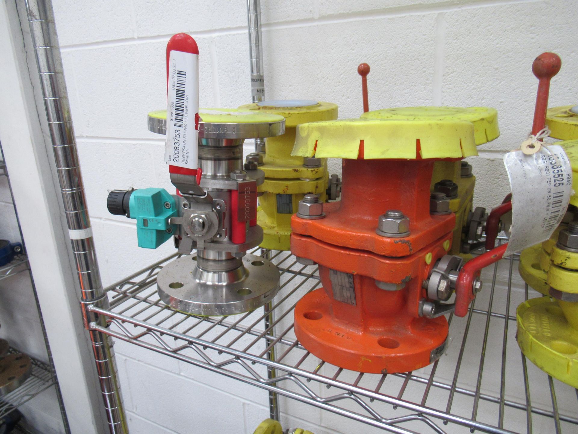 Shelf of assorted Xomox Valves - Image 4 of 6