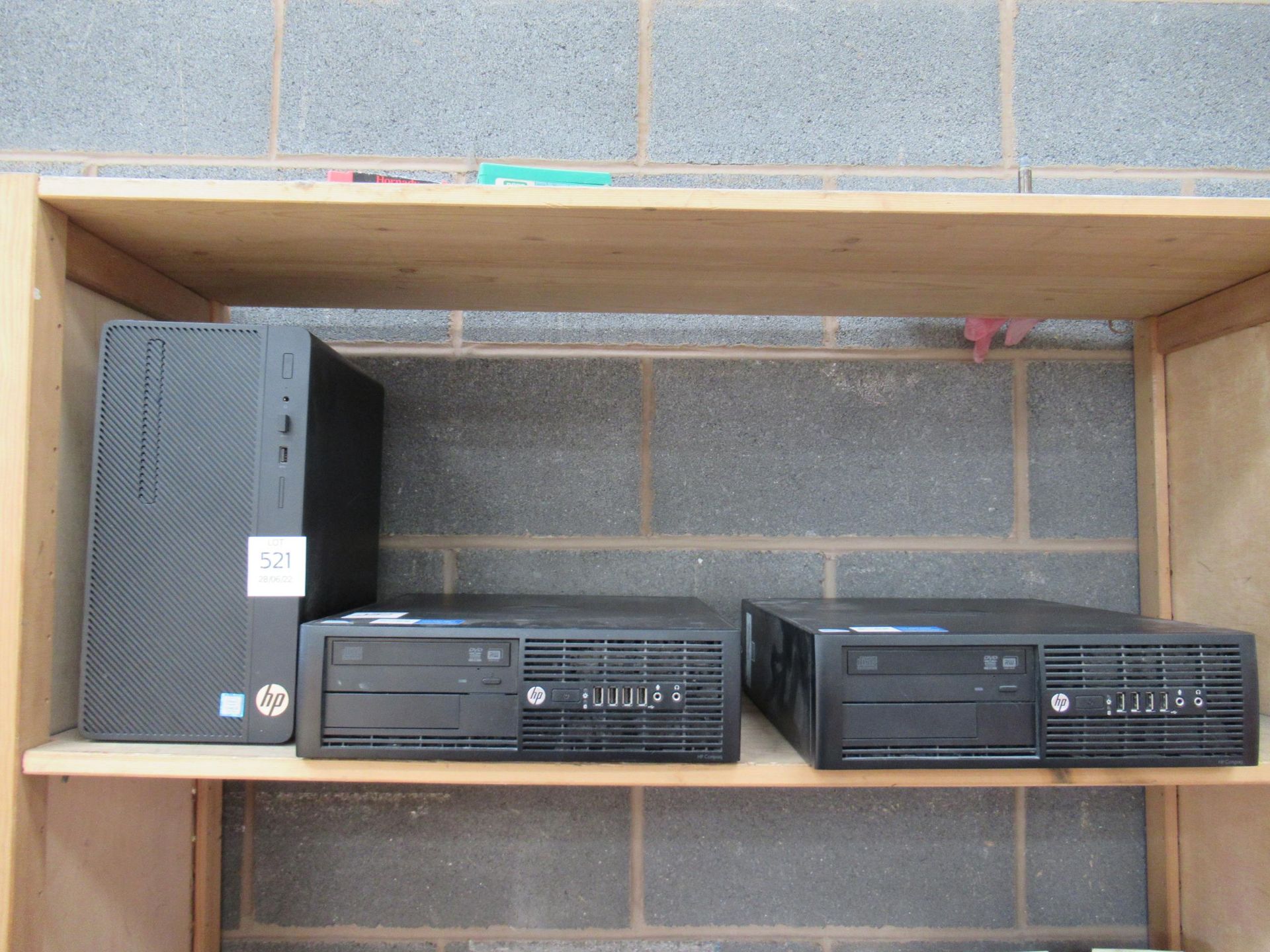 HP 290 G1 MT Buiness PC and 2 x Compaq Pro PC's