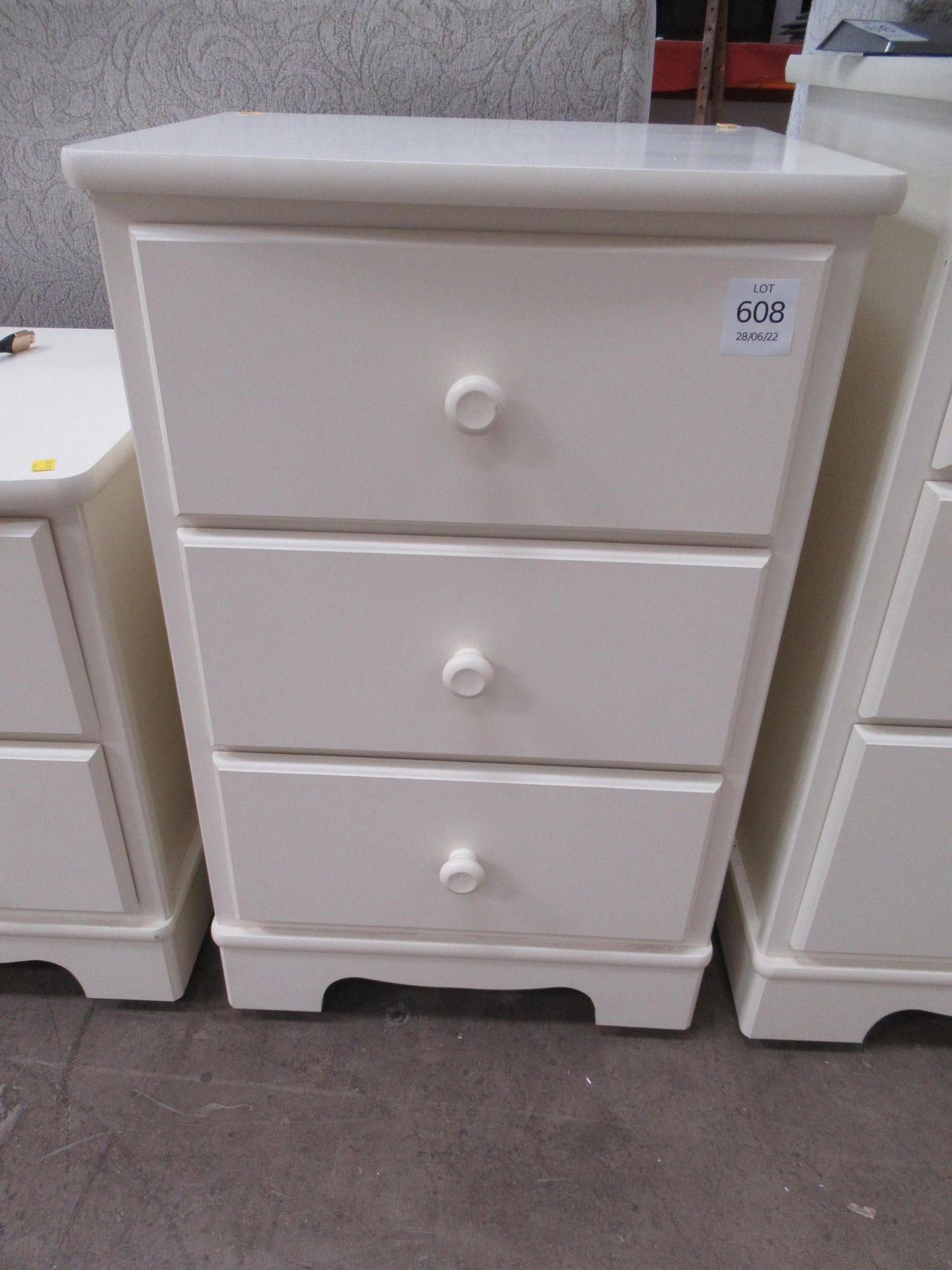 3 Drawer Chest of Drawers matches lot 604