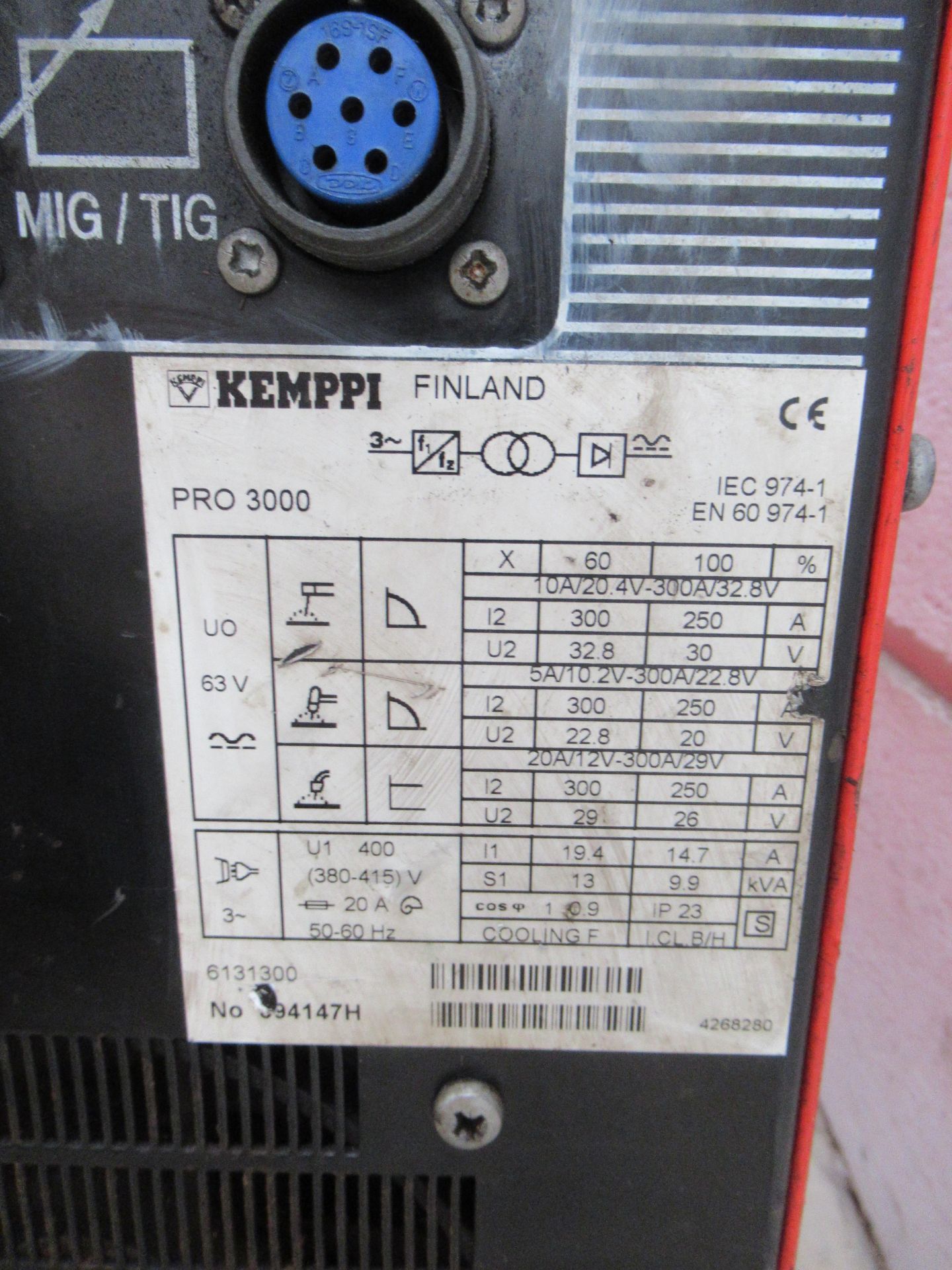 Kemppi ML synergic Promig 500 welder with Kemppi Pro 3000 power source with leads and torch - Image 9 of 10