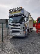 Scania R620 V8 R4X2 curtainsided truck, Reg: PX09 CBO, with loading beavertail ramp, Mileage: