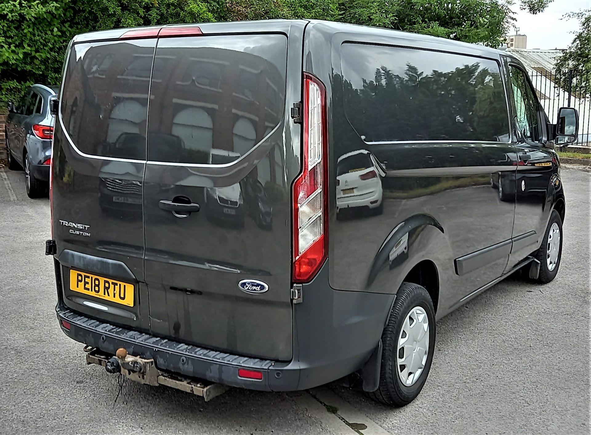 Ford Transit Custom 290 L1 Diesel FWD 2.0 TDCi 130 - Image 4 of 16