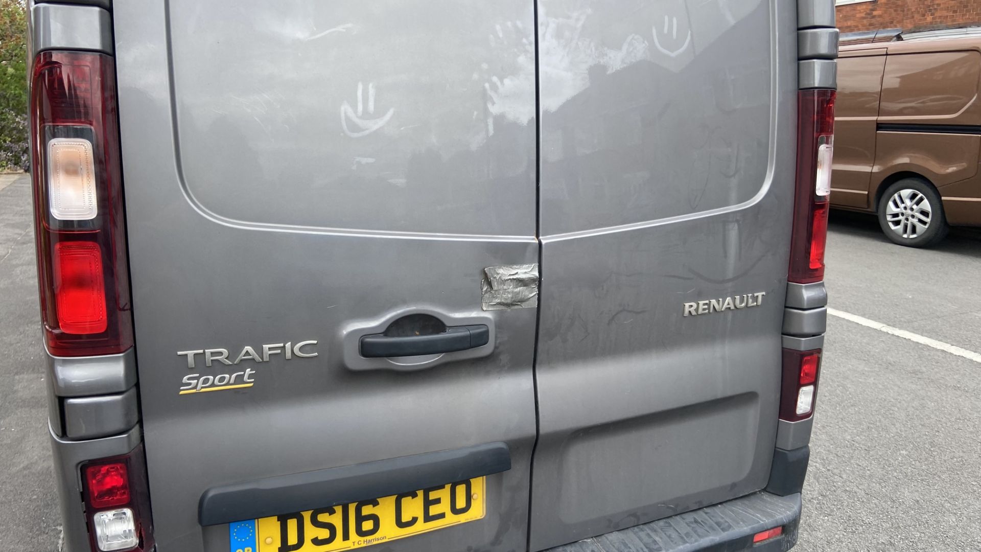 RENAULT TRAFIC SWB DIESEL SL27dCi 115 Sport Van, R - Image 5 of 13