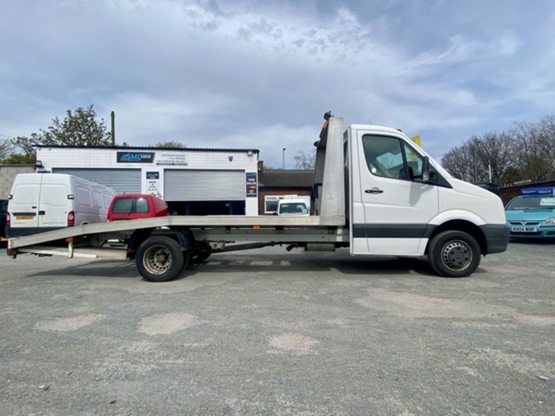 VW Crafter CR50 TDI 5 Ton Recovery Truck with Supe - Image 2 of 15