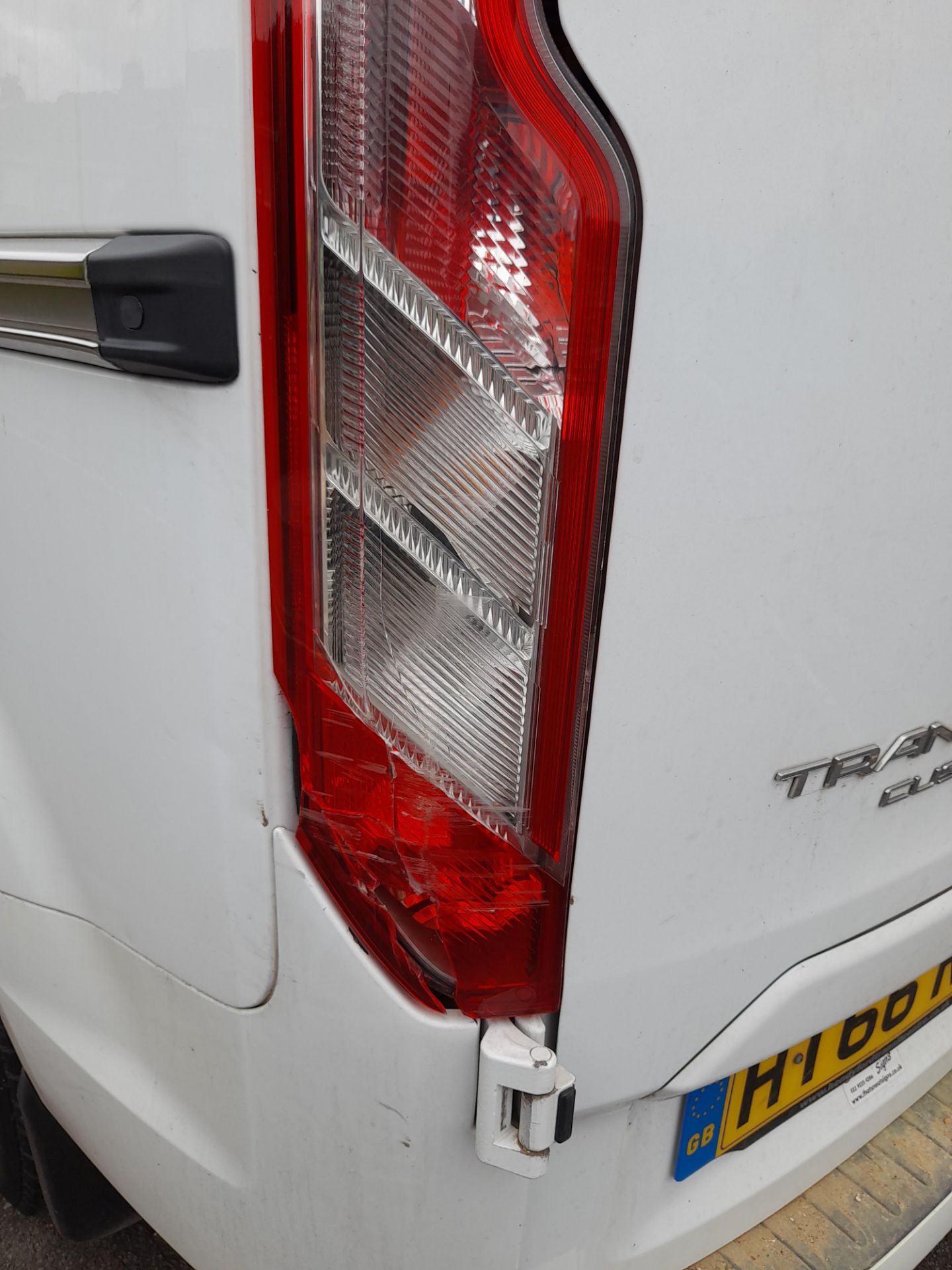 Ford Transit Custom 290 L1 FWD Diesel, 2.0 TDCi 170ps High Roof Panel Van, reg HT66 RVU, first regis - Image 30 of 32