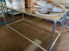 Stainless Steel Prep Table 1950mm Long x 950mm Wide x 900mm Tall