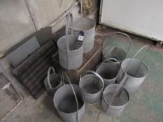 Quantity Wire/Mesh Baskets - Located on the first floor. The only removal access for large items