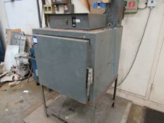 Electric Oven - Located on the first floor. The only removal access for large items is via an