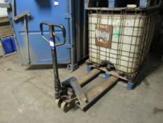 Unbadged Pallet Truck