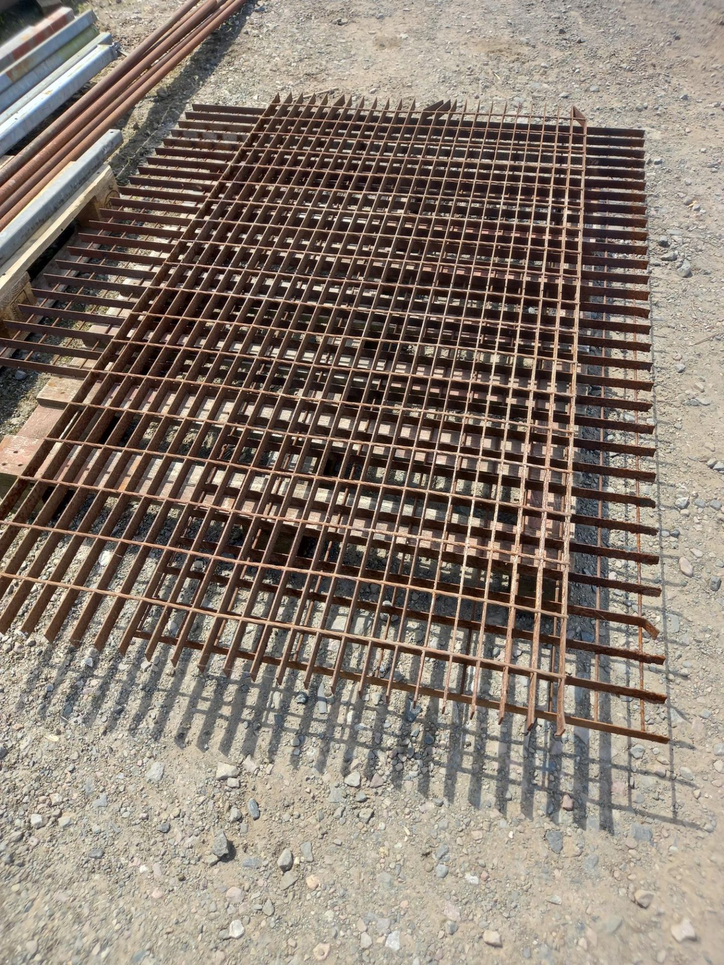 Qty of sections of grated steel