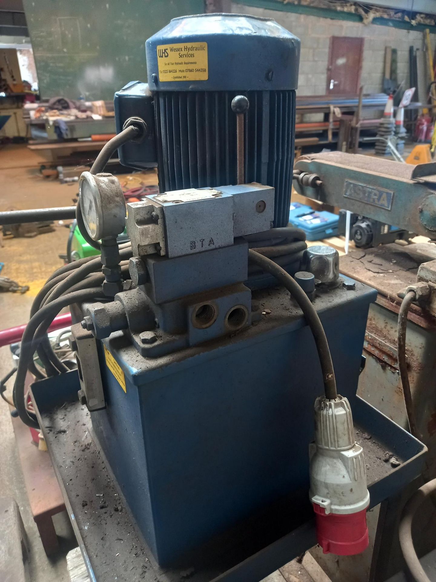 Stand Mounted, 3ph, hydraulic power pack - Image 2 of 2