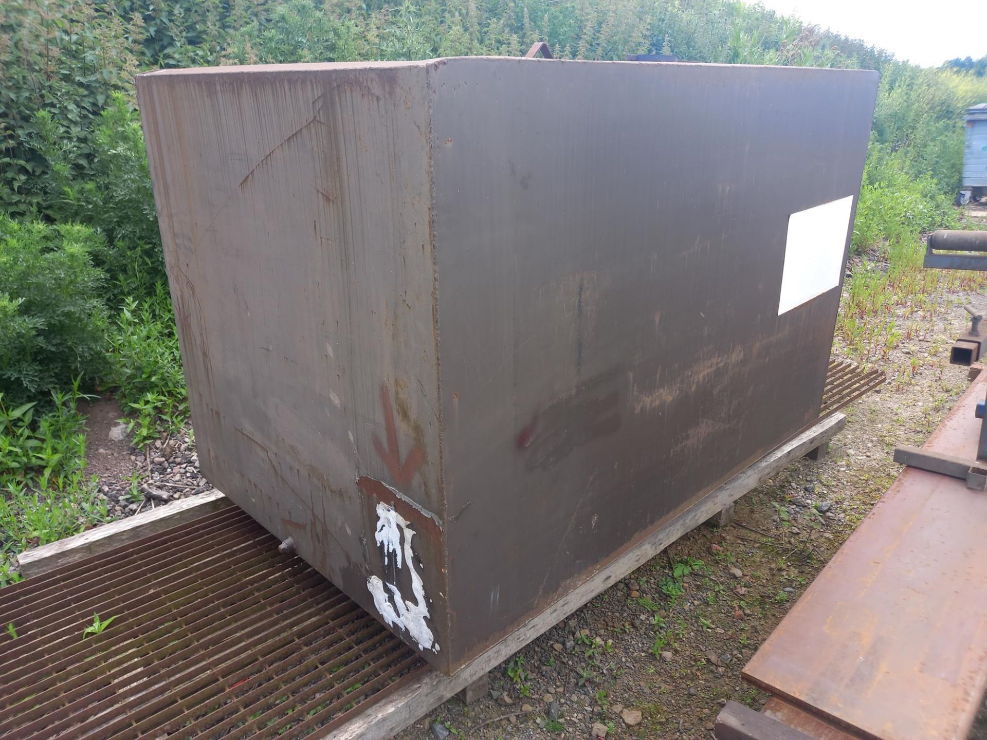 Steel fuel tank 1.8m x 1.22m wide x 1.2m tall