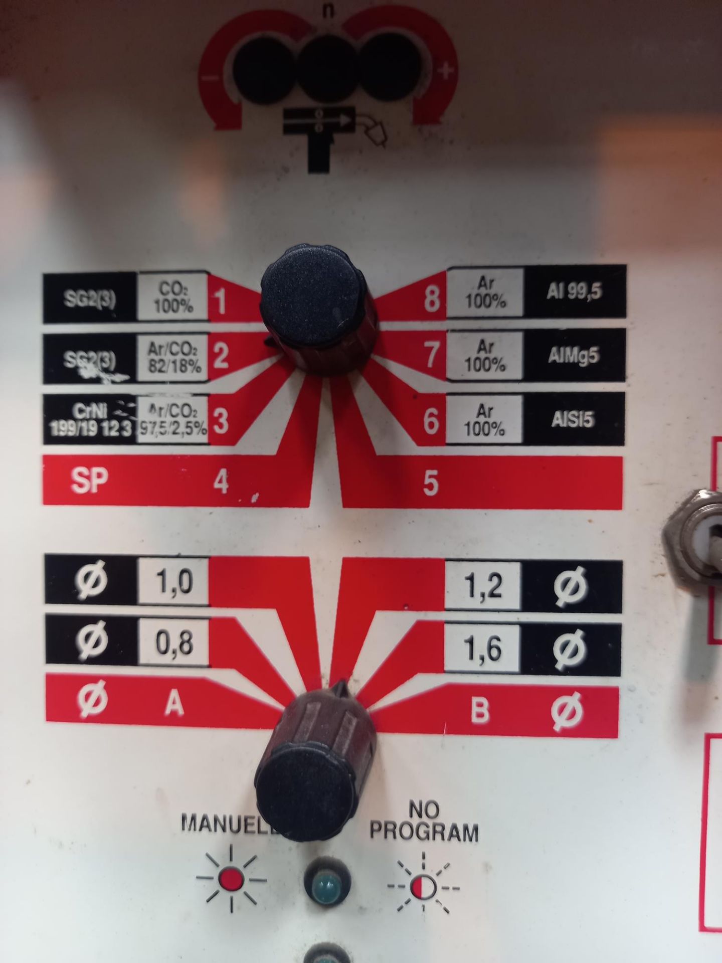 Fronius Transplus Synergic TPS 450 Welder - Image 7 of 10