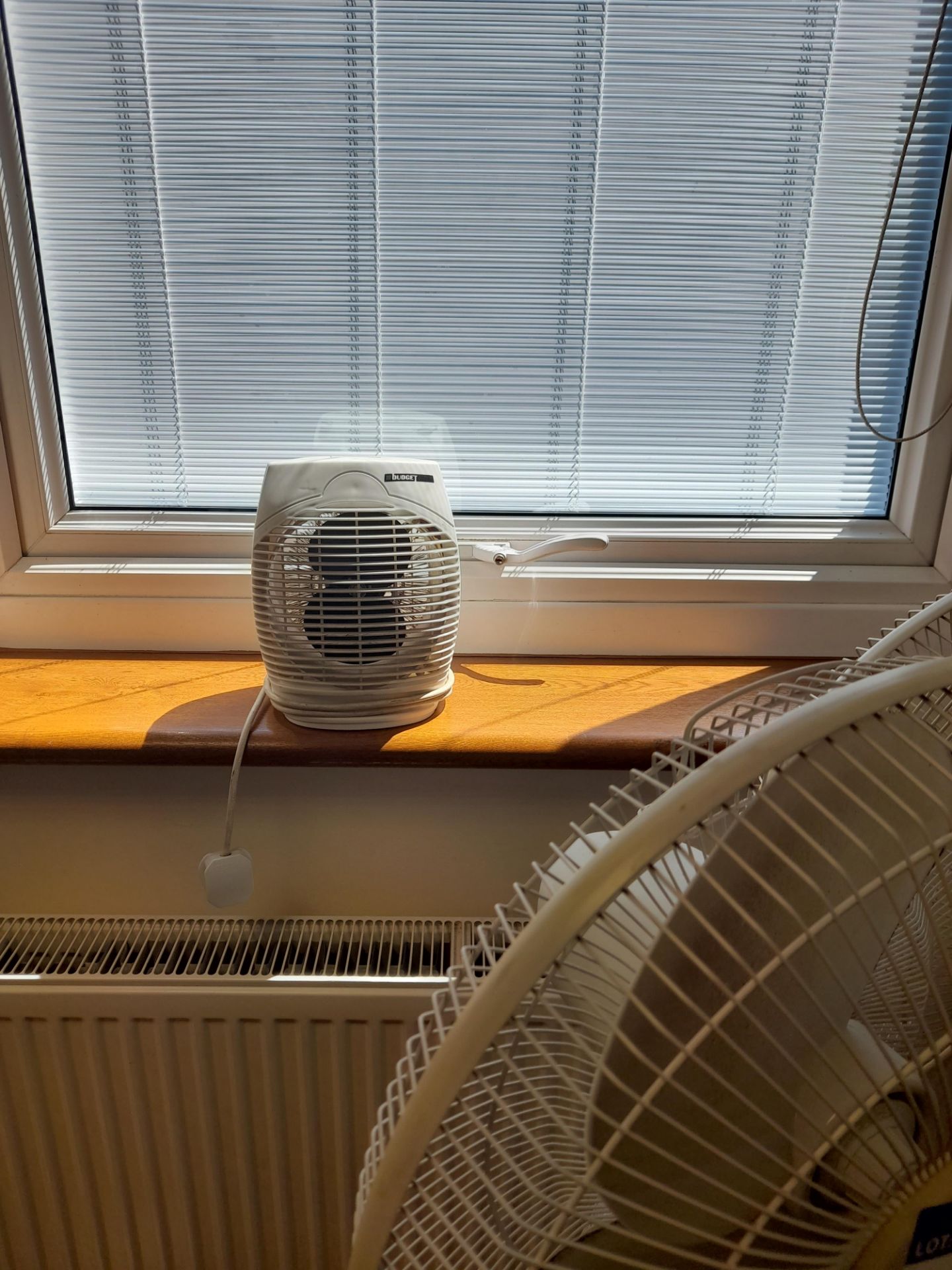 2 x Office fans, and heater - Image 2 of 2