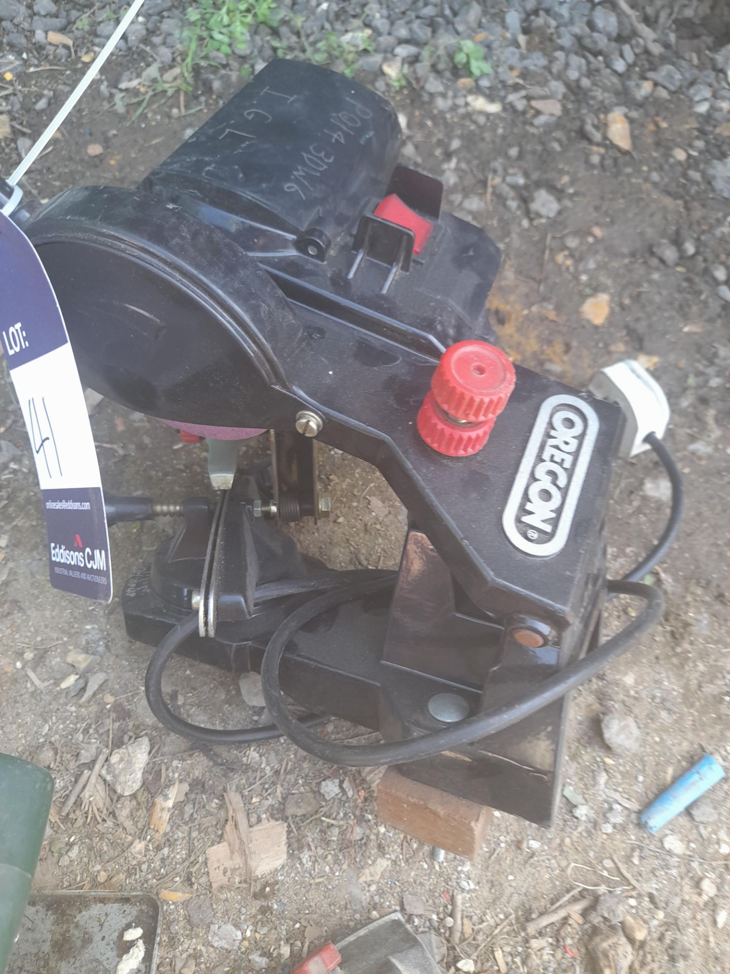 Bosch PKS54 Circular Saw 240v Serial Number 84100091 with Oregon Electric Chainsaw Sharpener - Image 7 of 8