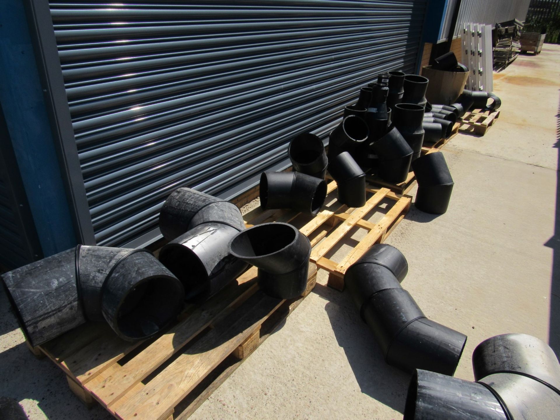 Quantity of assorted pipework - Image 3 of 5