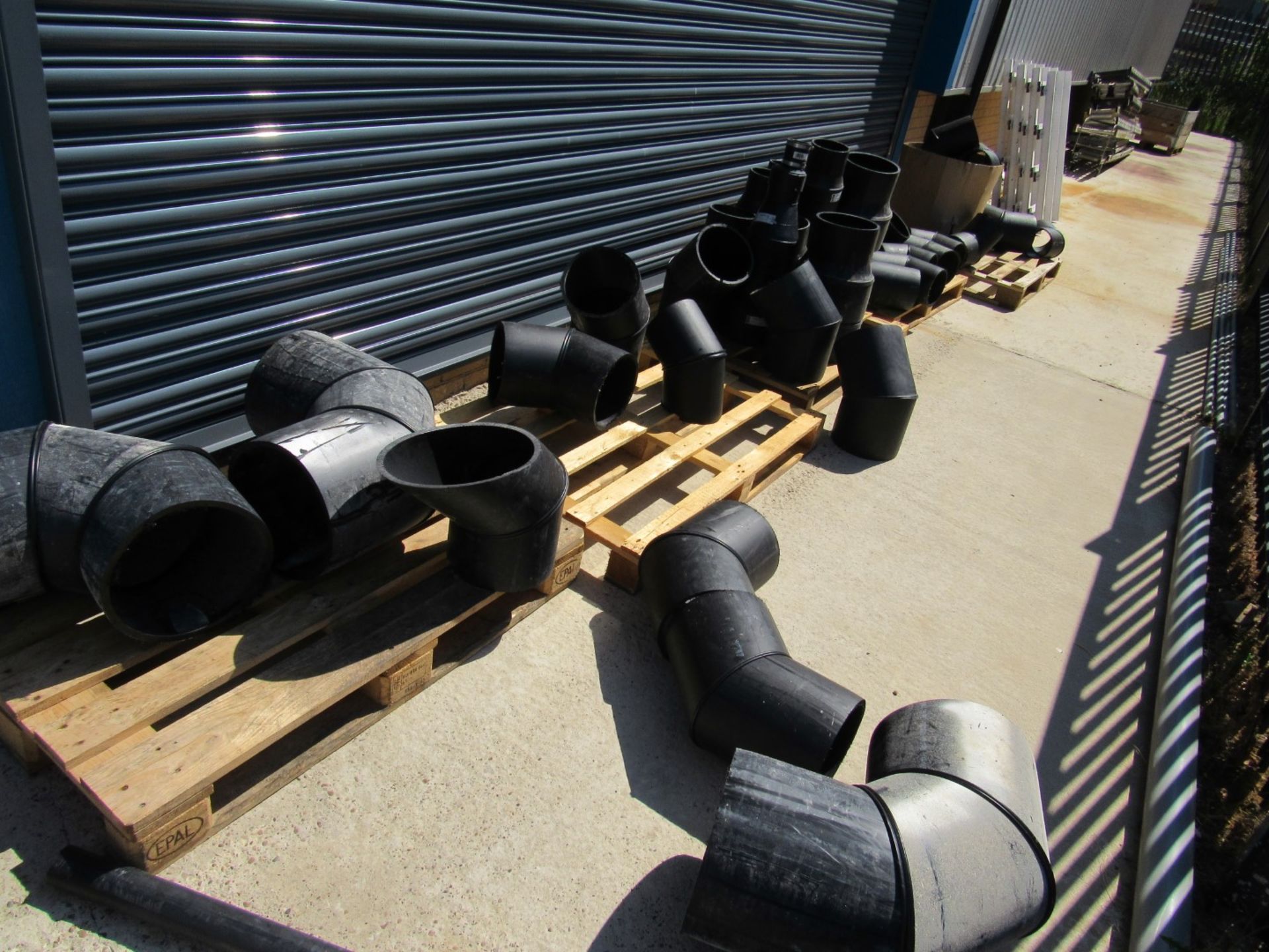 Quantity of assorted pipework - Image 4 of 5