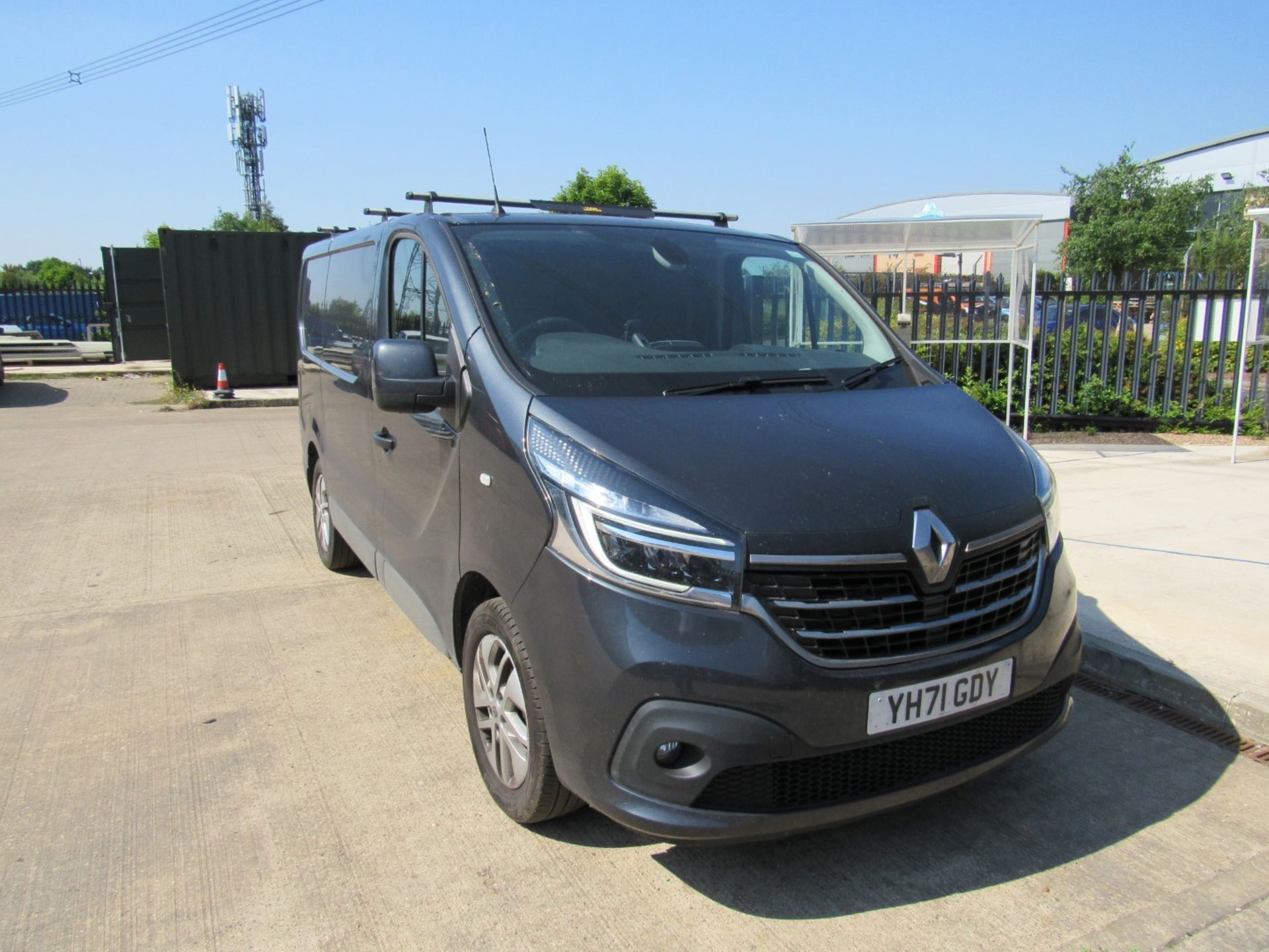 RENAULT TRAFIC SWB DIESEL SL28 ENERGY dCi 120 Spor