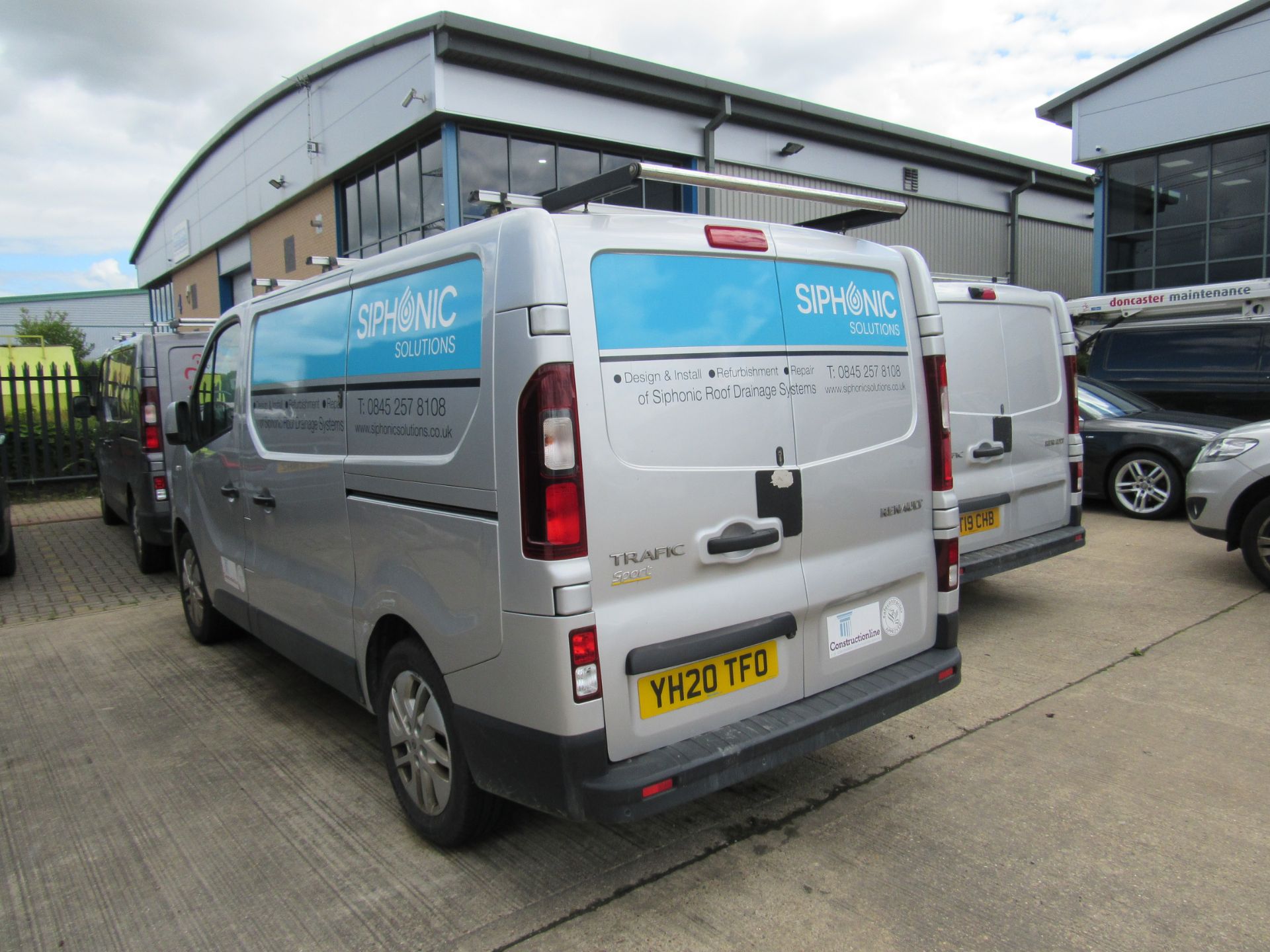 YH20TFO - RENAULT TRAFIC SWB DIESEL SL28 ENERGY dC - Image 15 of 15