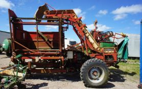 Simon T2R Carrot Harvesting Rig, Serial Number 17429, 1991 (Spares / Repair)