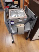 3m 1705 overhead projector with mobile stand