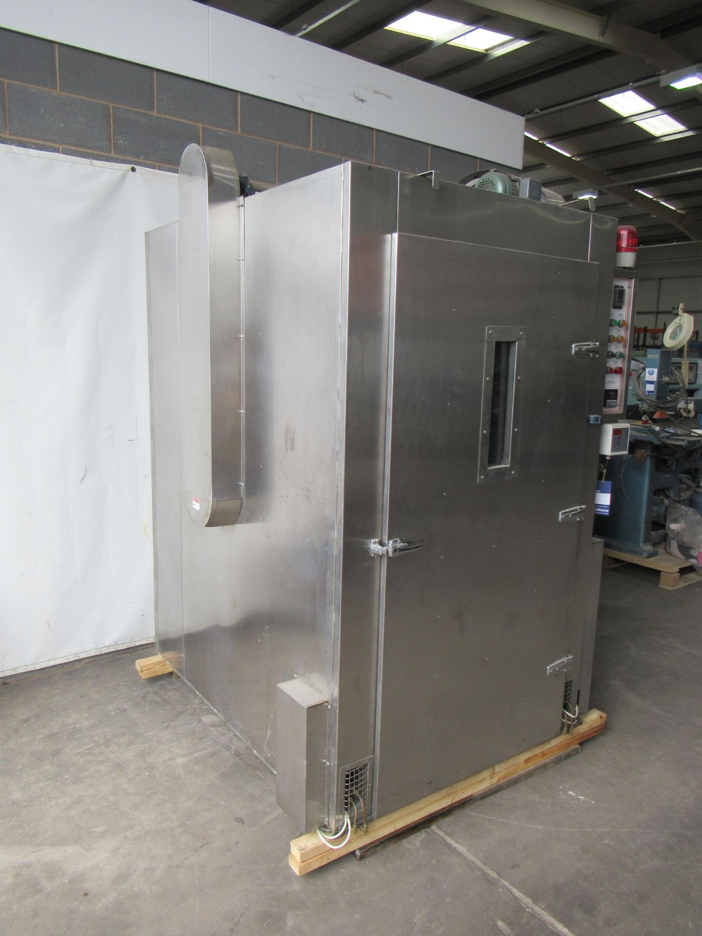 Tsung Hsing 'box type dryer' commercial oven/dryer with two trollies, 415V, 50Hz - Image 3 of 7