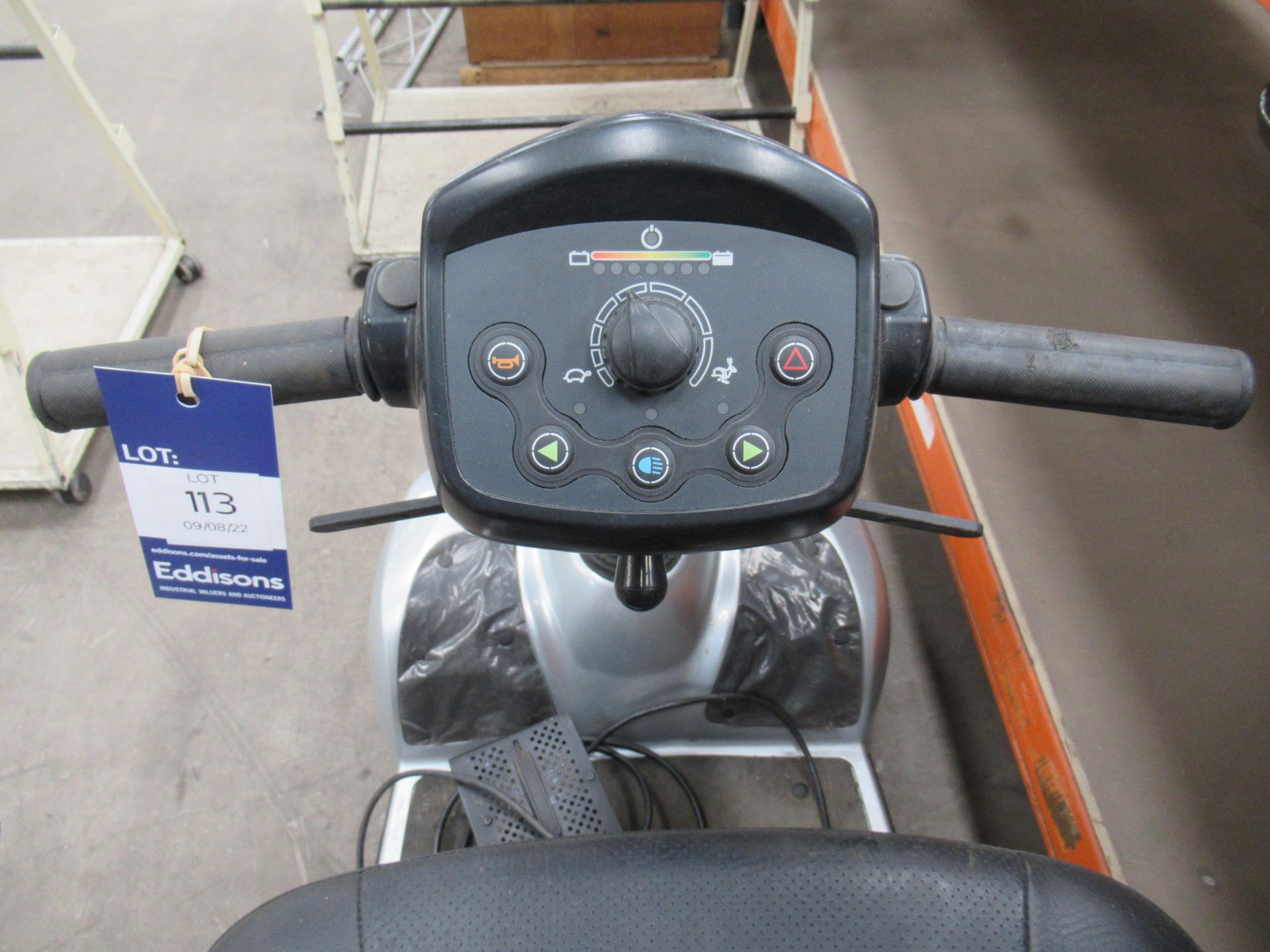 An Invacare Leo mobility scooter (untested) - Image 6 of 8