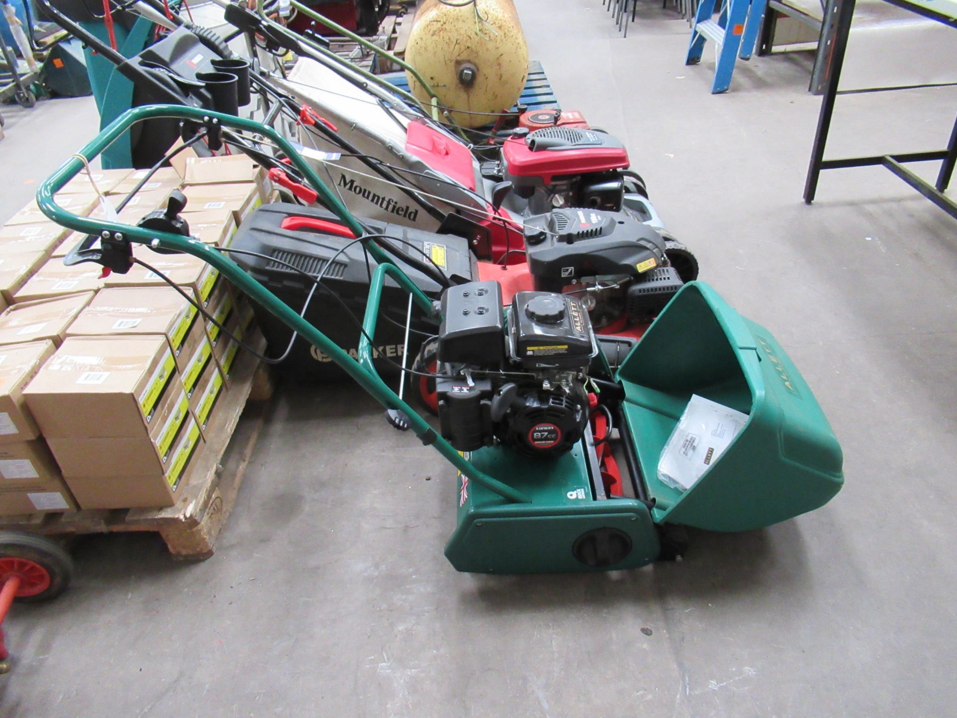 An Allett 14L cylinder mower - Image 2 of 3