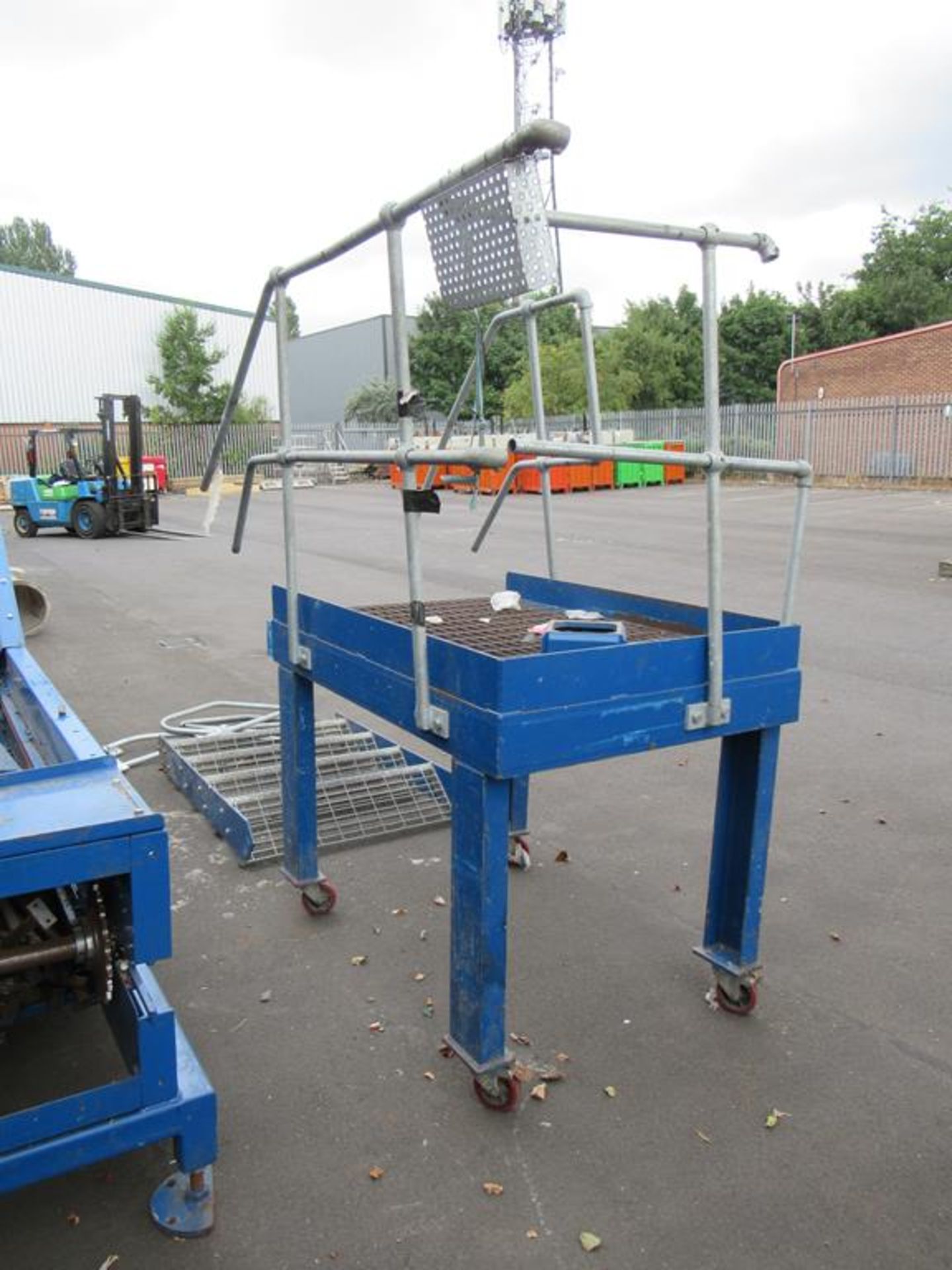 A Heavy Duty Work Platform. Part Dismantled. Working Height 1120mm - Image 4 of 6