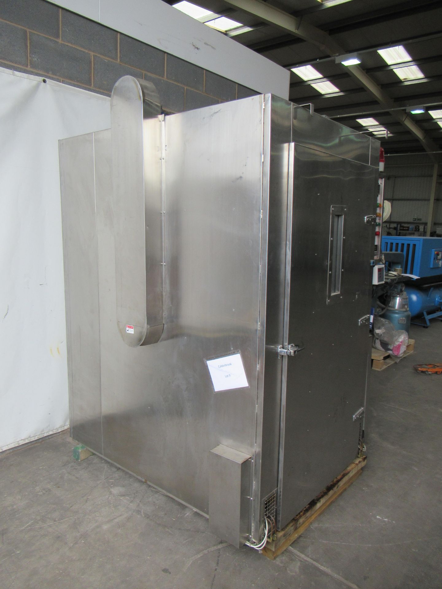 Tsung Hsing 'box type dryer' commercial oven/dryer with two trollies, 415V, 50Hz - Image 2 of 7